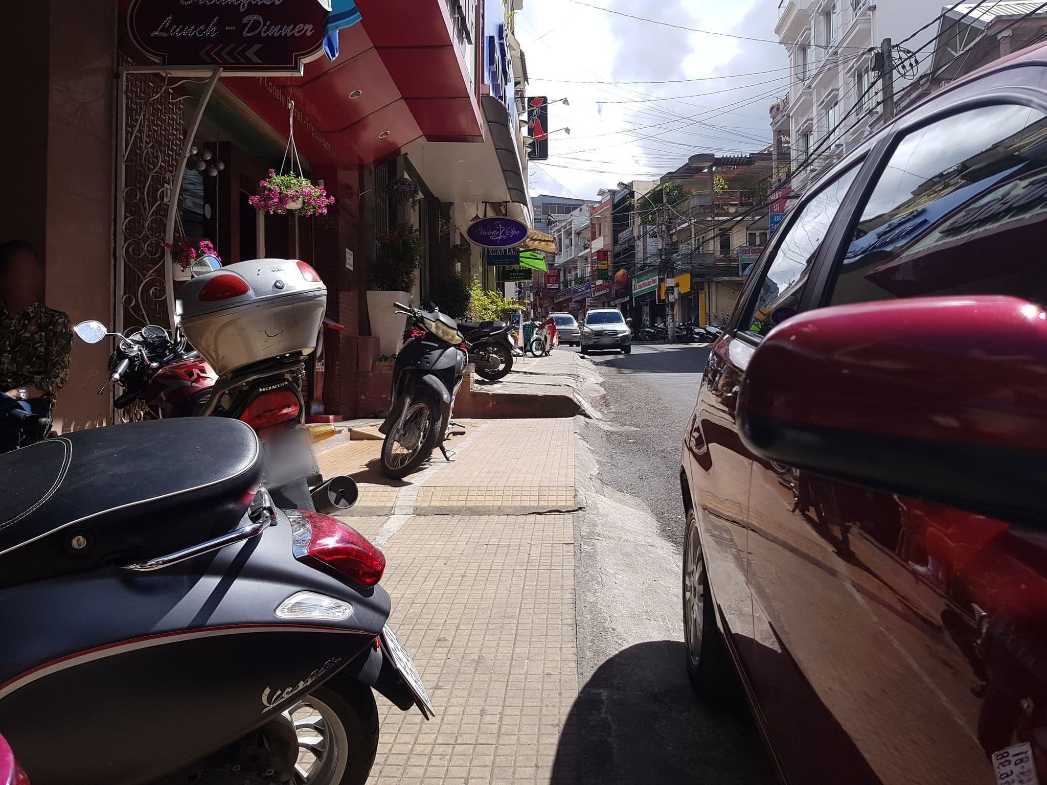 Street view near Hotel Insana, Ðà Lạt — © nielsthemapper (CC BY-SA · Mapillary)