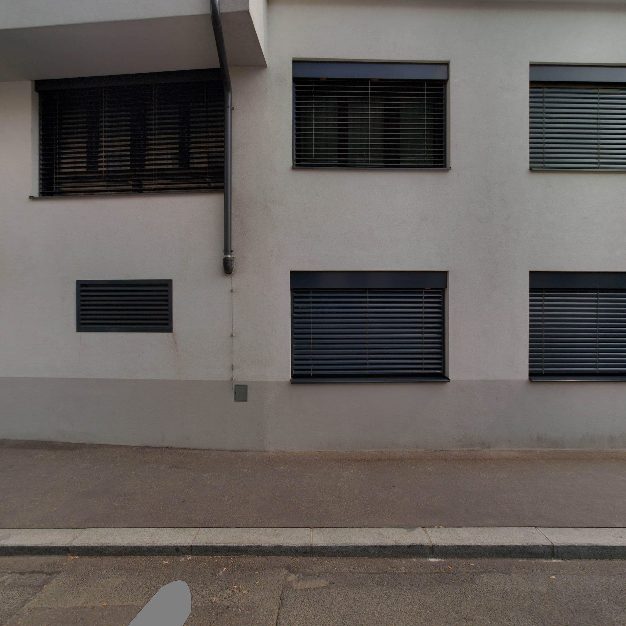 Street view near Somerset Schoenbrunn Vienna, Meidling — © eliasgander (CC BY-SA · Mapillary)