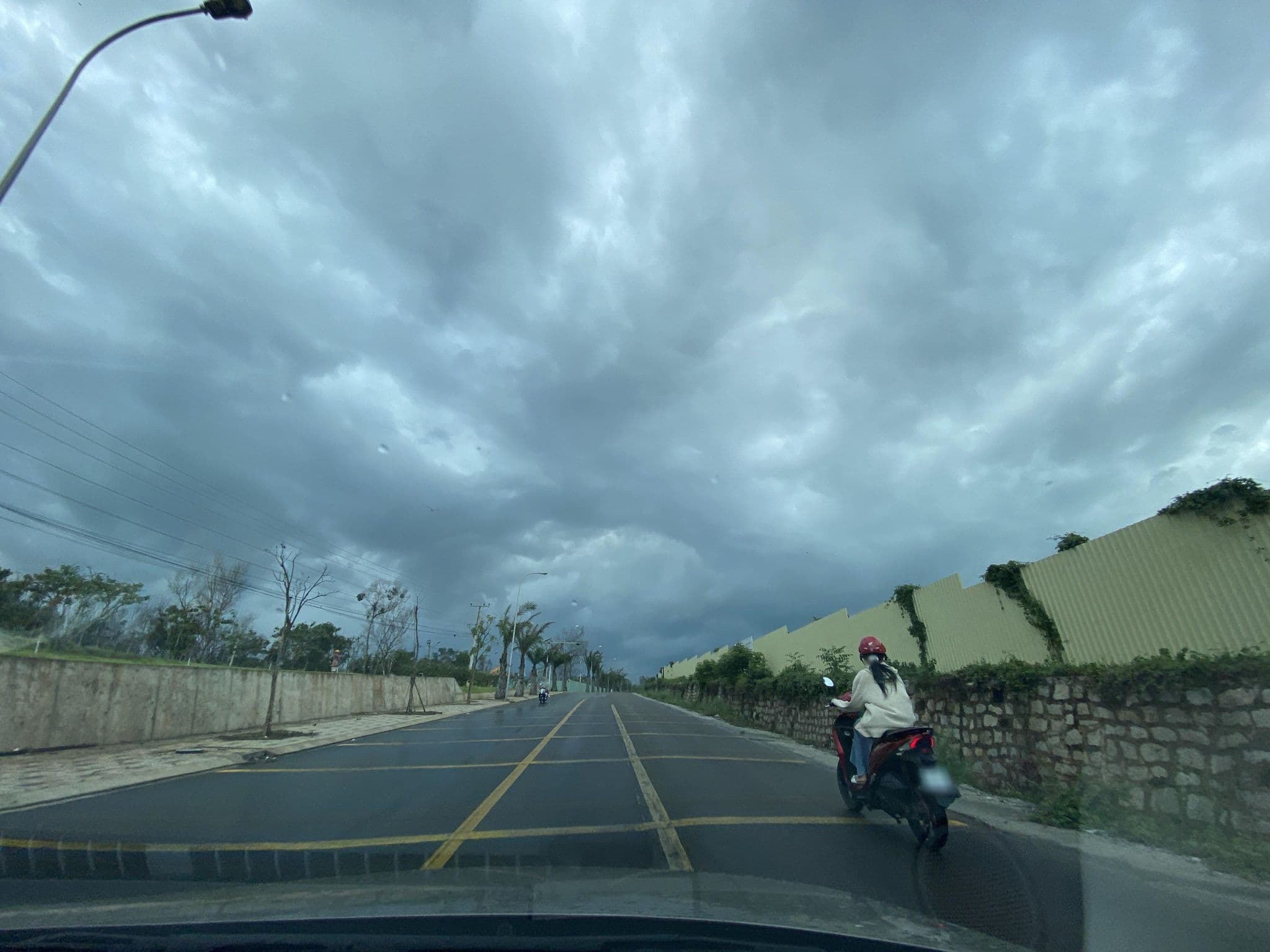 Street view near Eden Resort, Phan Thiết — © DriveWithHoang (CC BY-SA · Mapillary)