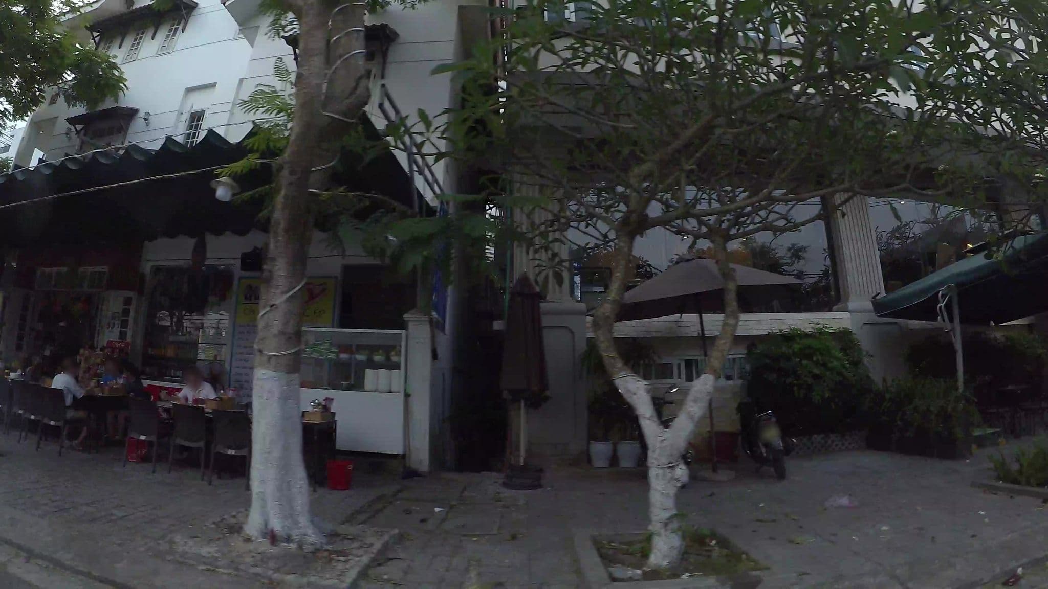 Street view near Grand Mango Hotel Danang, Sơn Trà — © kaartcam (CC BY-SA · Mapillary)