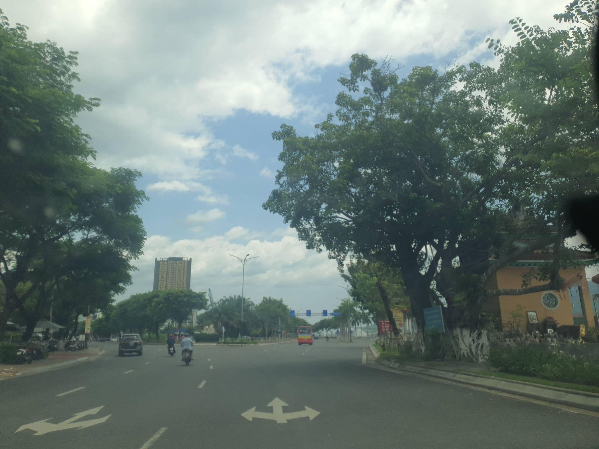 Street view near Nhà Khách T-26, Da Nang — © congduy (CC BY-SA · Mapillary)