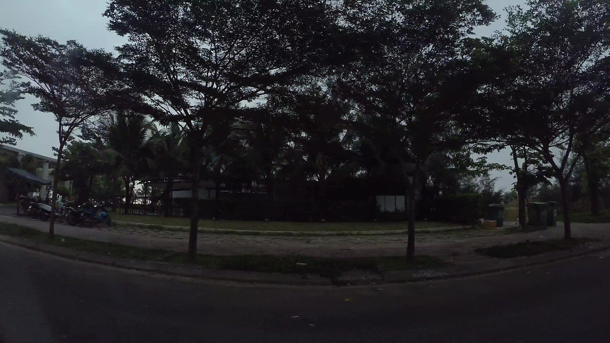 Street view near Hilton Garden Inn, An Hải — © kaartcam (CC BY-SA · Mapillary)