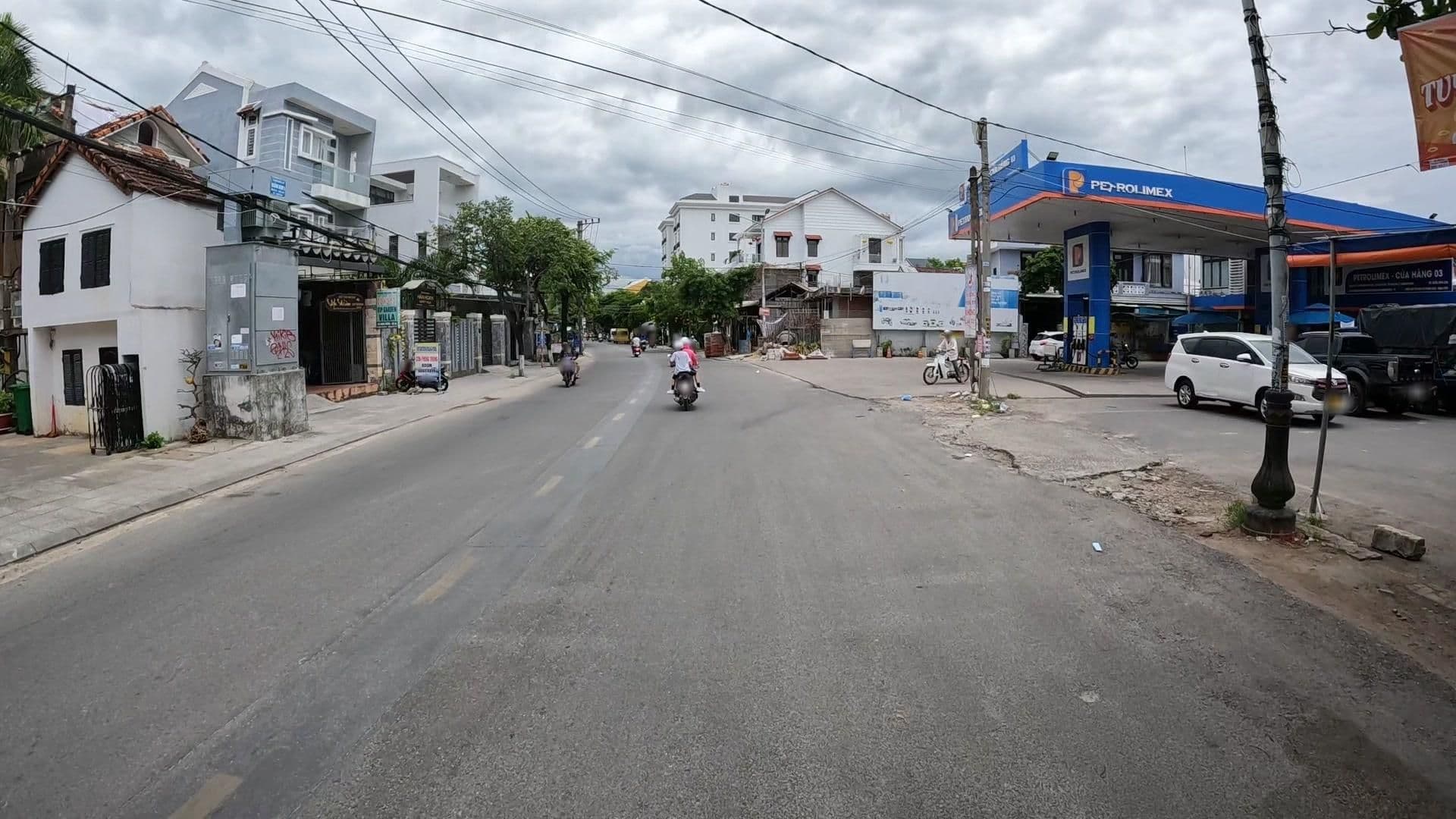Street view near Happy Villa, Hoi An — © lucomsky (CC BY-SA · Mapillary)