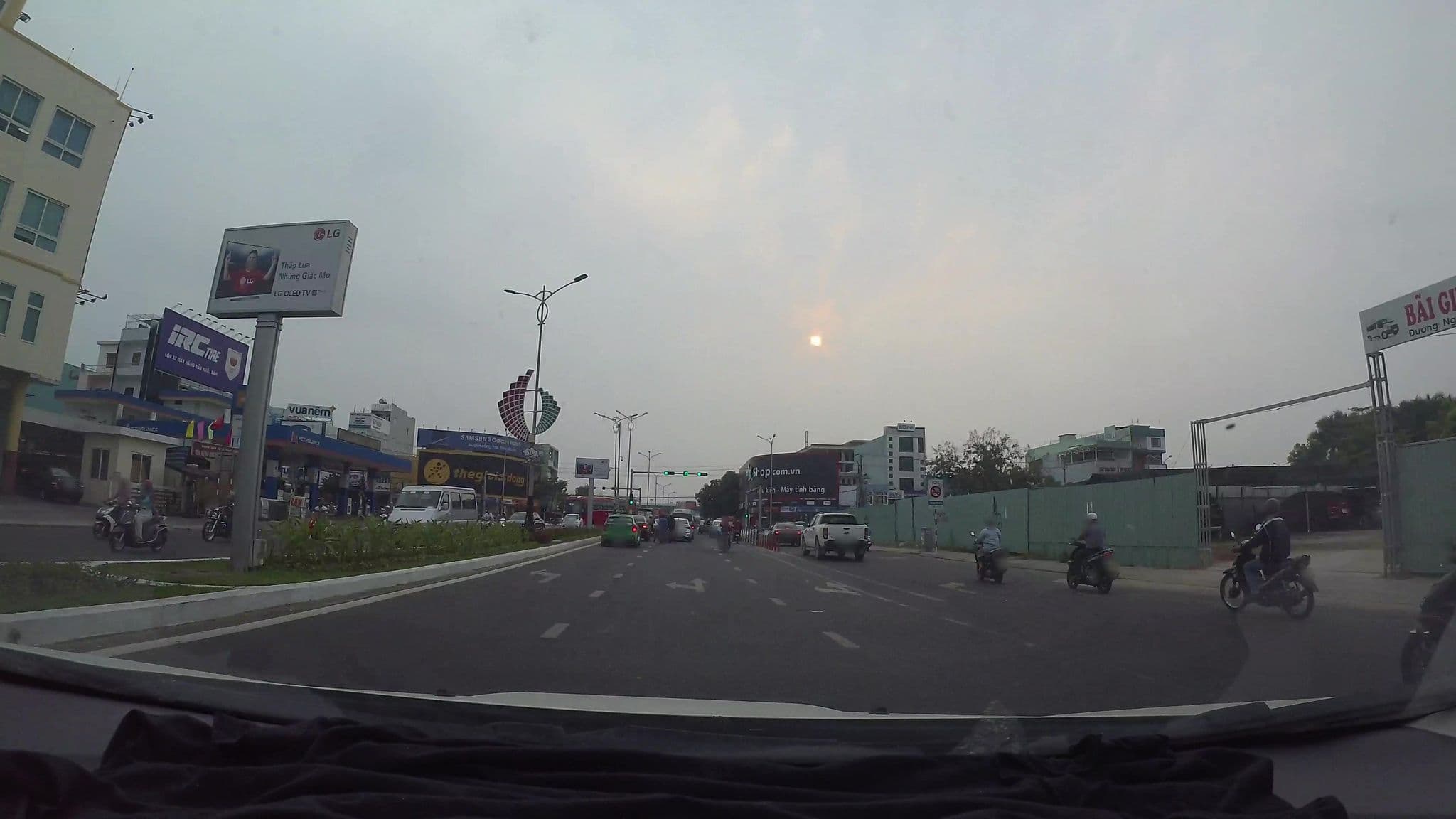 Street view near Rose Hotel, Da Nang — © kaartcam (CC BY-SA · Mapillary)