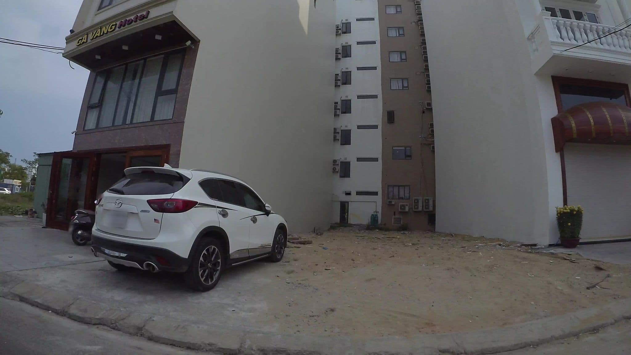 Street view near Continent Hotel Danang, An Hải — © kaartcam (CC BY-SA · Mapillary)