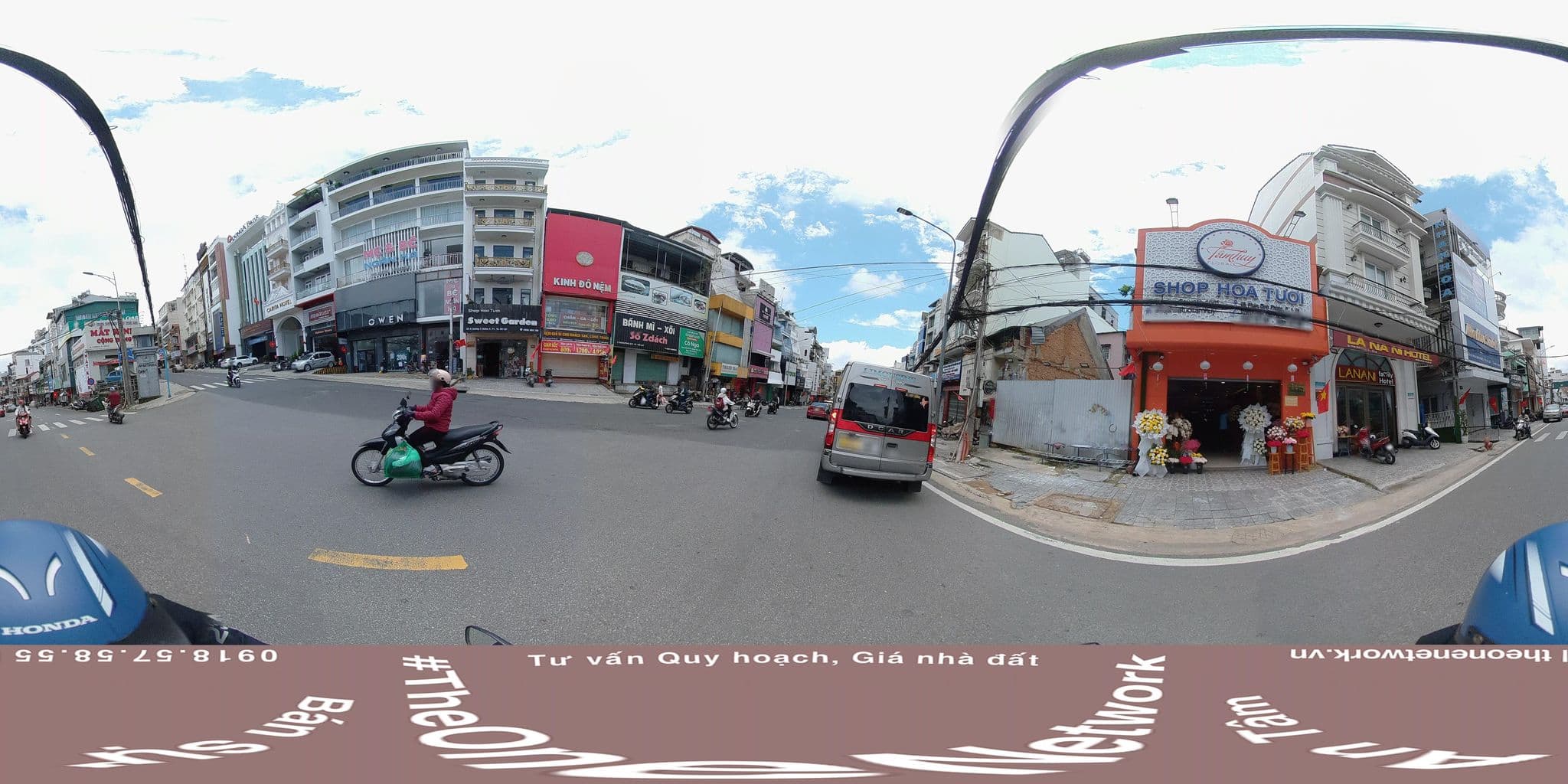 Street view near Hotel N&T, Ðà Lạt — © theonenetwork (CC BY-SA · Mapillary)