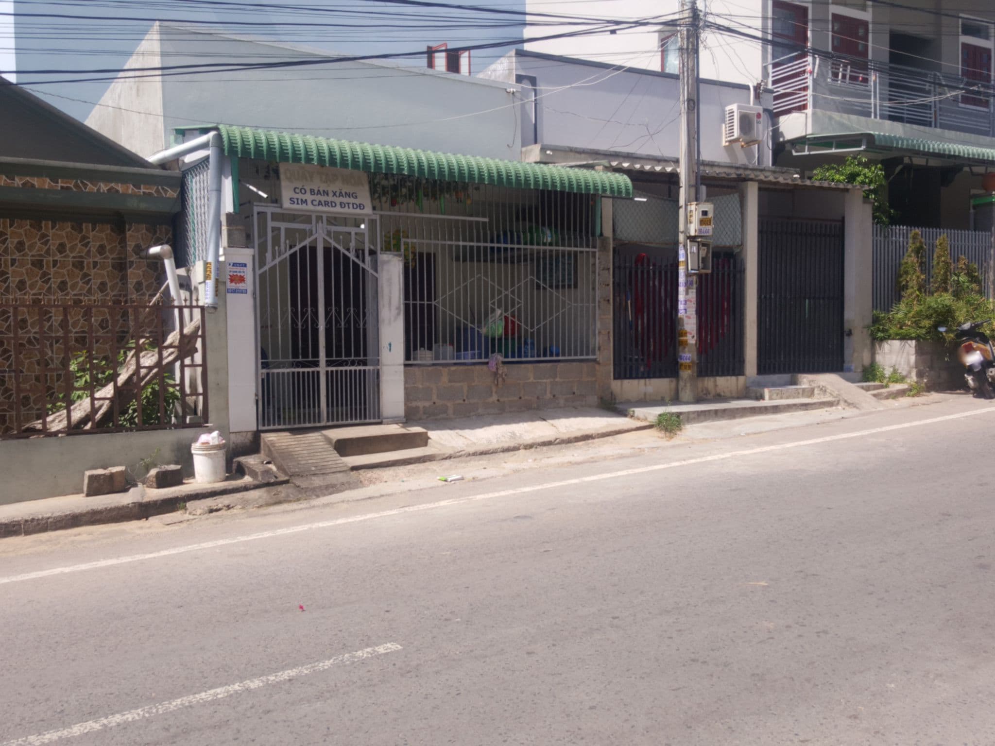 Street view near hill lodge homestay, Mui Ne — © mwinstrup (CC BY-SA · Mapillary)