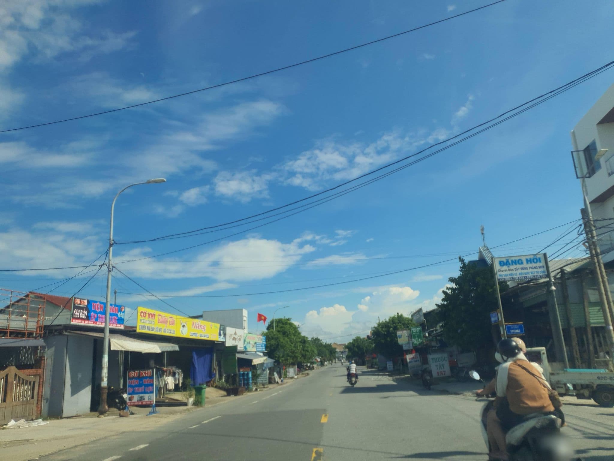 Street view near sông cầu, Hoi An — © congduy (CC BY-SA · Mapillary)