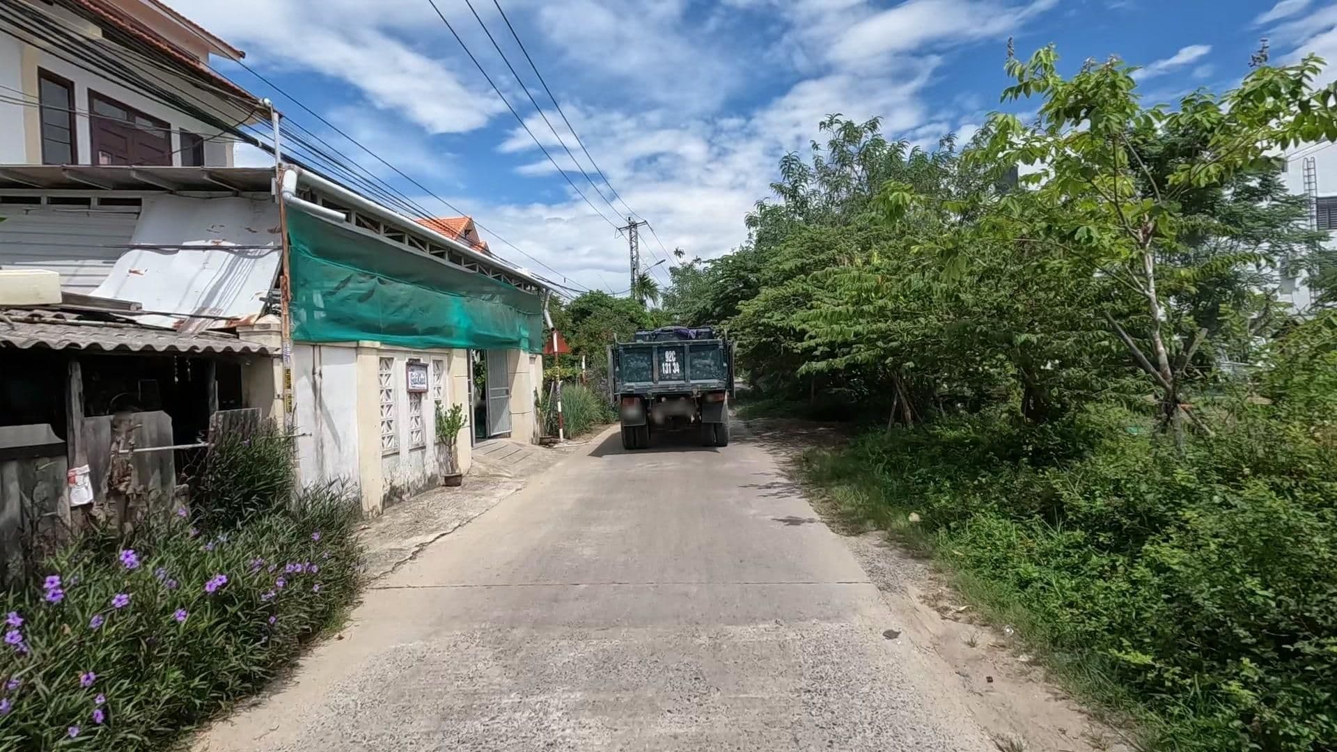 Street view near Lakeside Homestay, Tra Que Vegetable Village — © lucomsky (CC BY-SA · Mapillary)