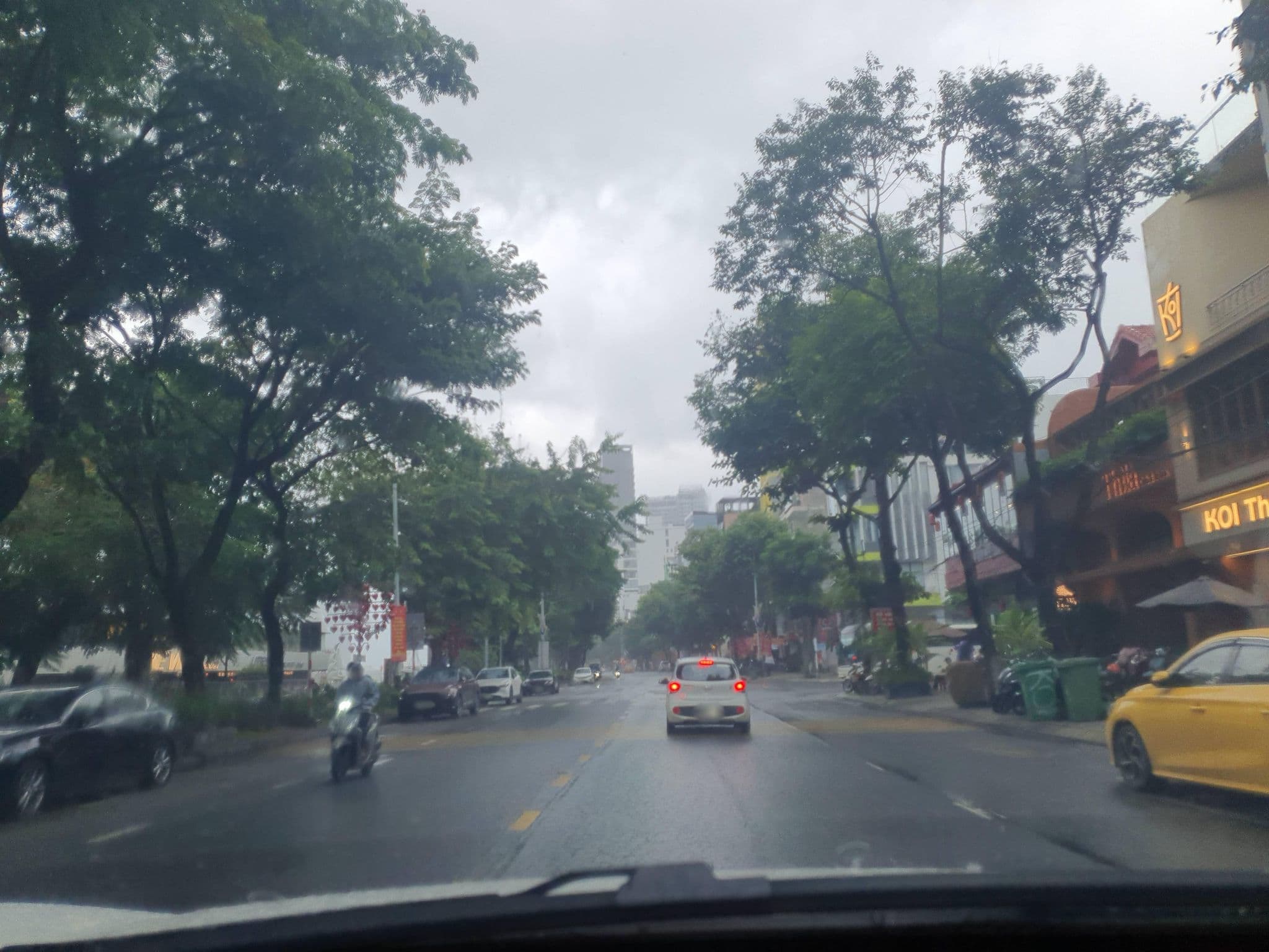 Street view near Benzen Boutique Stays, Sơn Trà — © congduy (CC BY-SA · Mapillary)