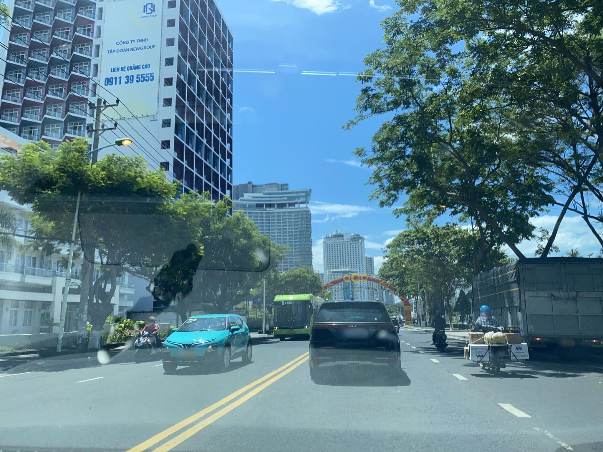 Street view near Aurora Nha Trang Hotel, Nha Trang — © DriveWithHoang (CC BY-SA · Mapillary)