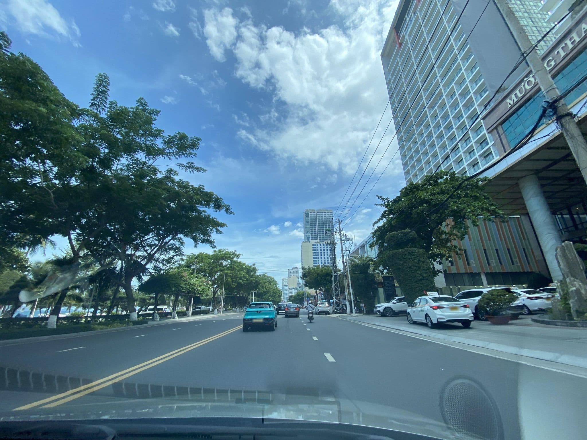 Street view near Mường Thanh Grand Nha Trang Hotel, Nha Trang — © DriveWithHoang (CC BY-SA · Mapillary)