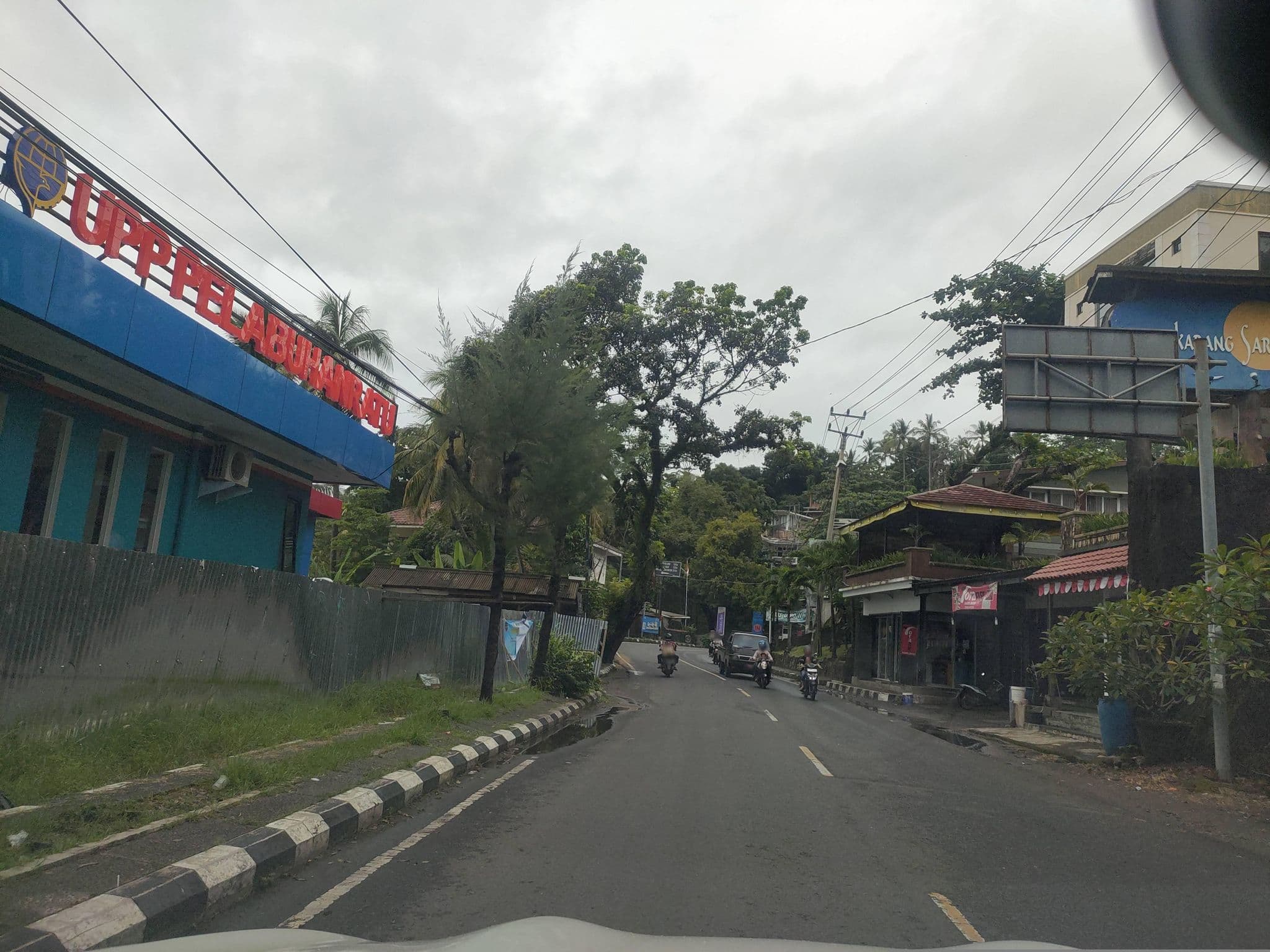 Street view near "Hotel Karang Sari 'Plb Ratu", Pelabuhanratu — © Kaart_Local (CC BY-SA · Mapillary)