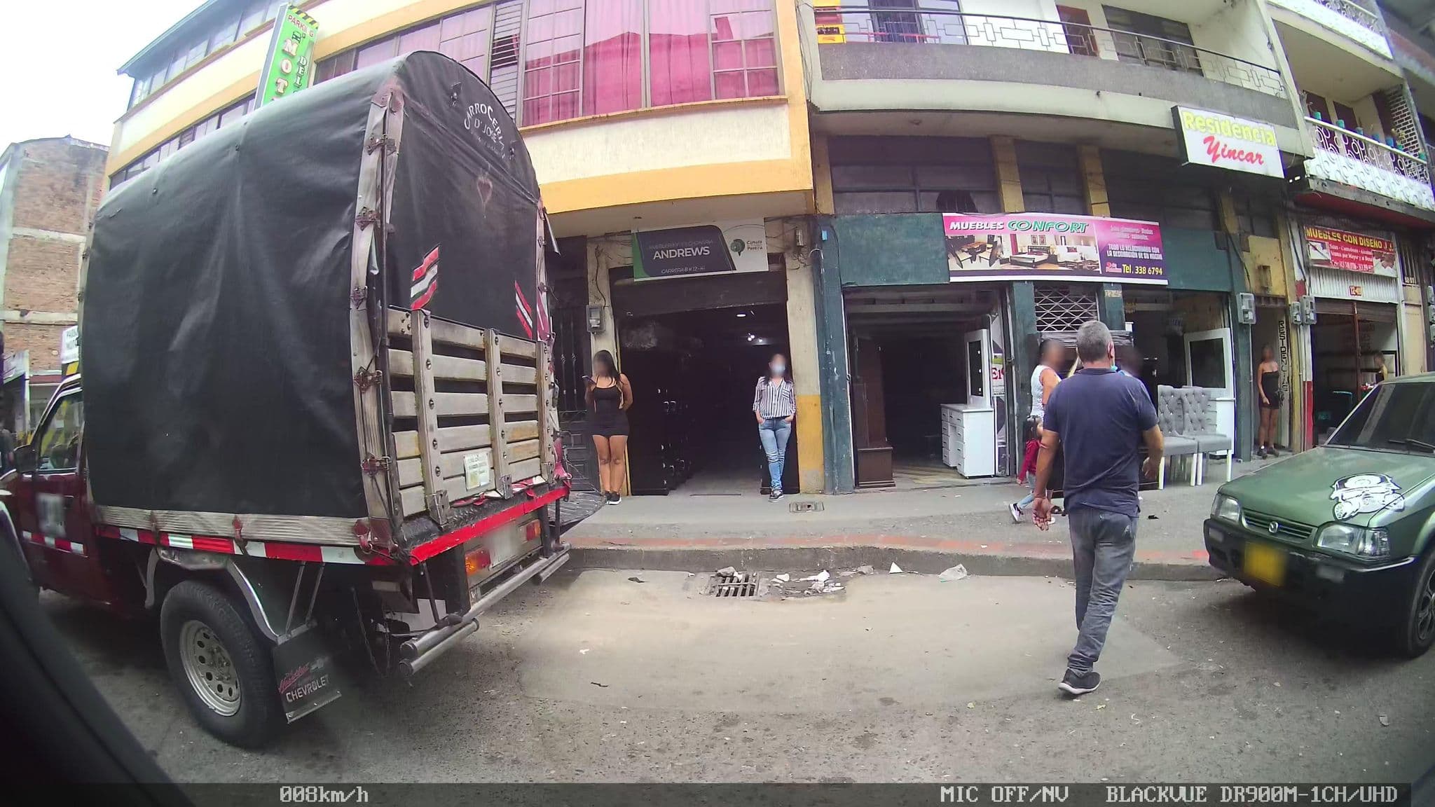 Street view near Residencia Yincar, Pereira — © kaart_2 (CC BY-SA · Mapillary)