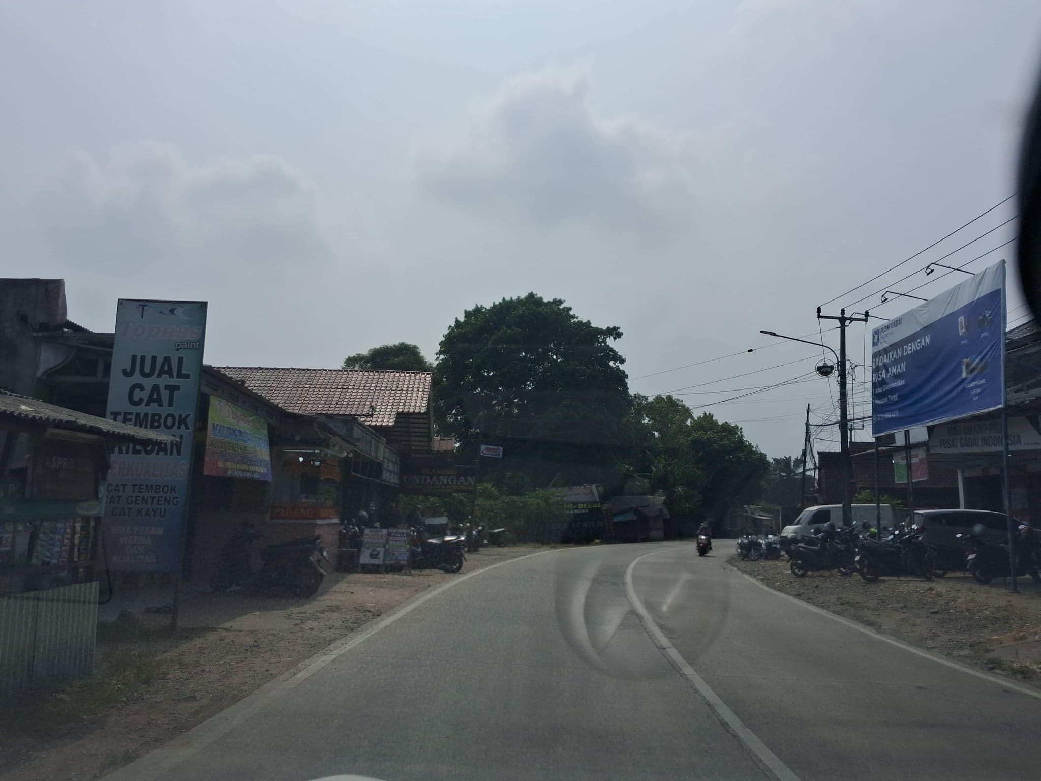 Street view near Hotel GBS Malingping, Labuan — © Kaart_Local (CC BY-SA · Mapillary)