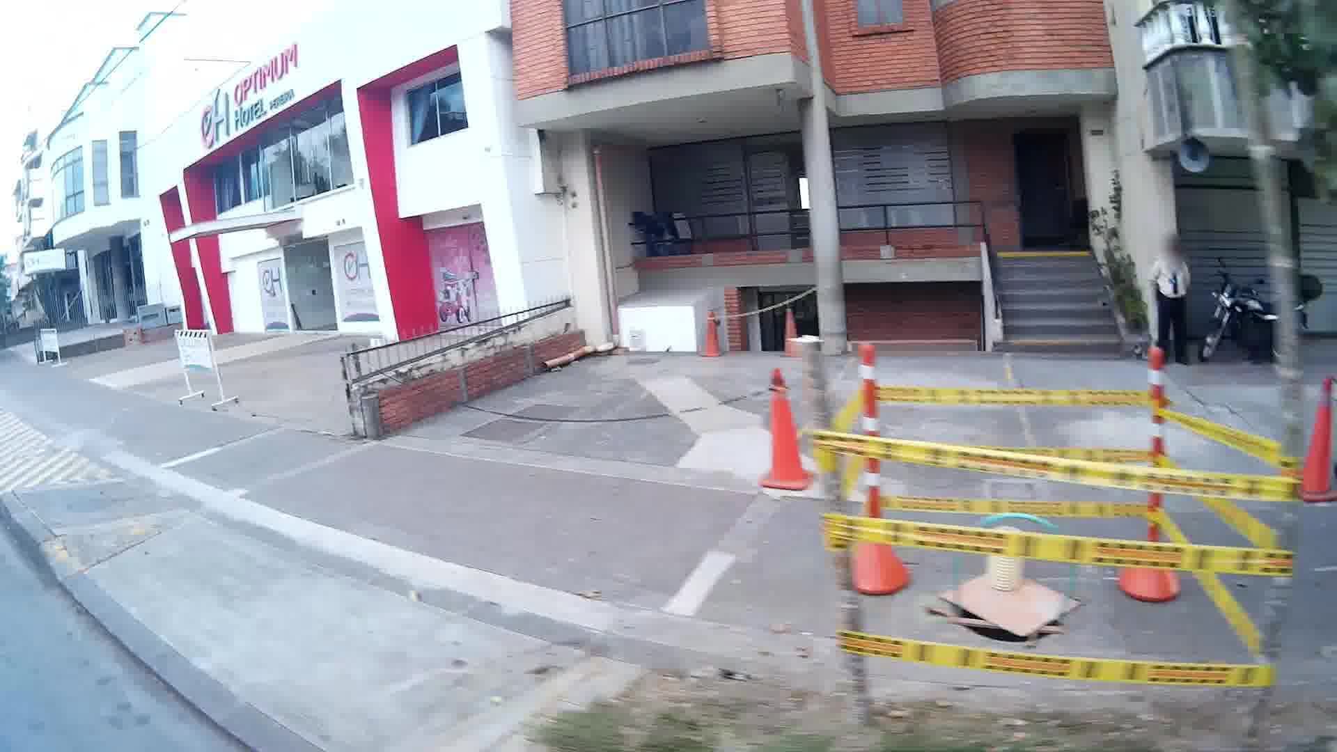 Street view near Matecaña Hotel, Pereira — © humano (CC BY-SA · Mapillary)