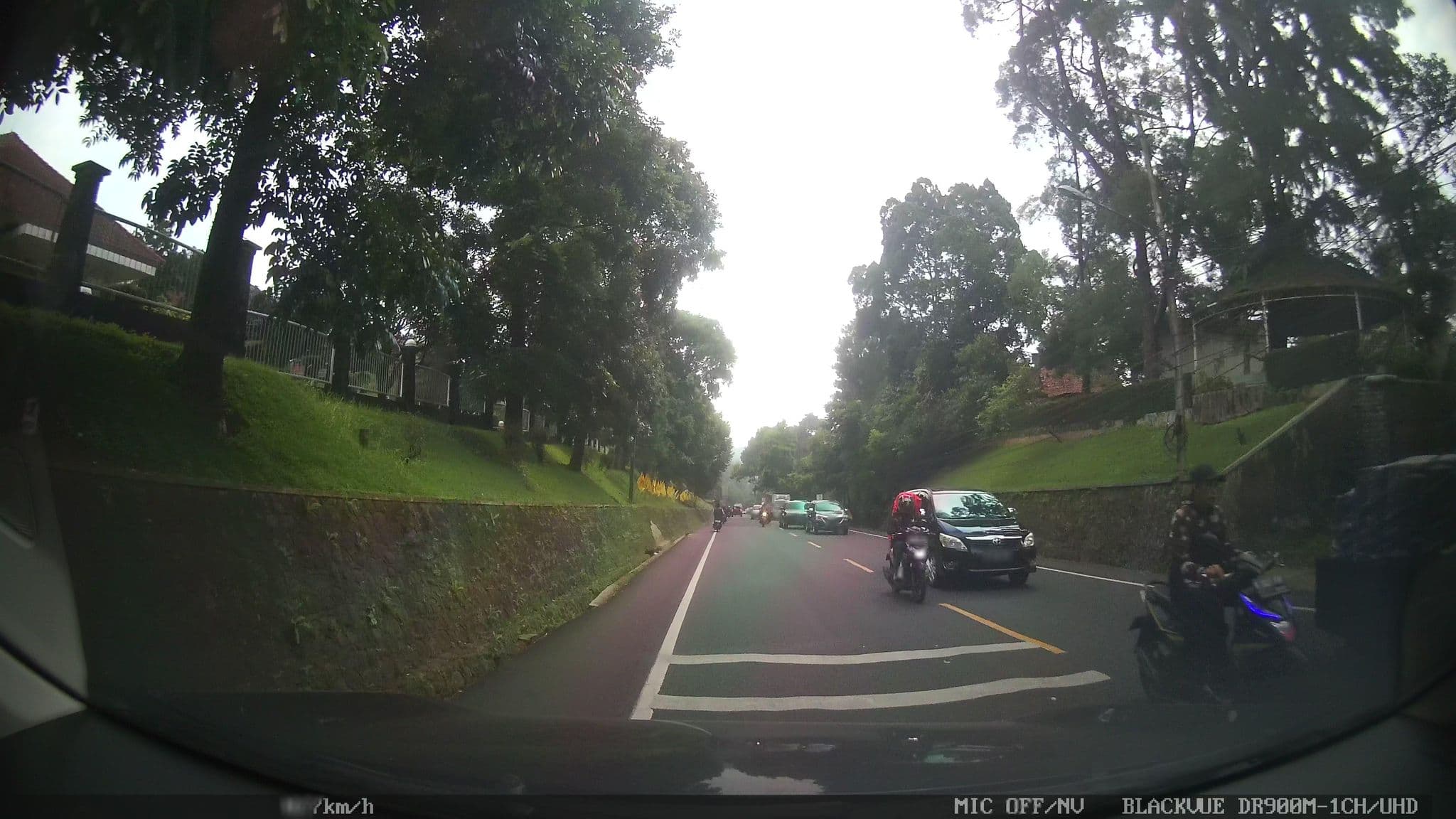 Street view near Villa Bintang Jadayat 2, Caringin — © kaart_2 (CC BY-SA · Mapillary)