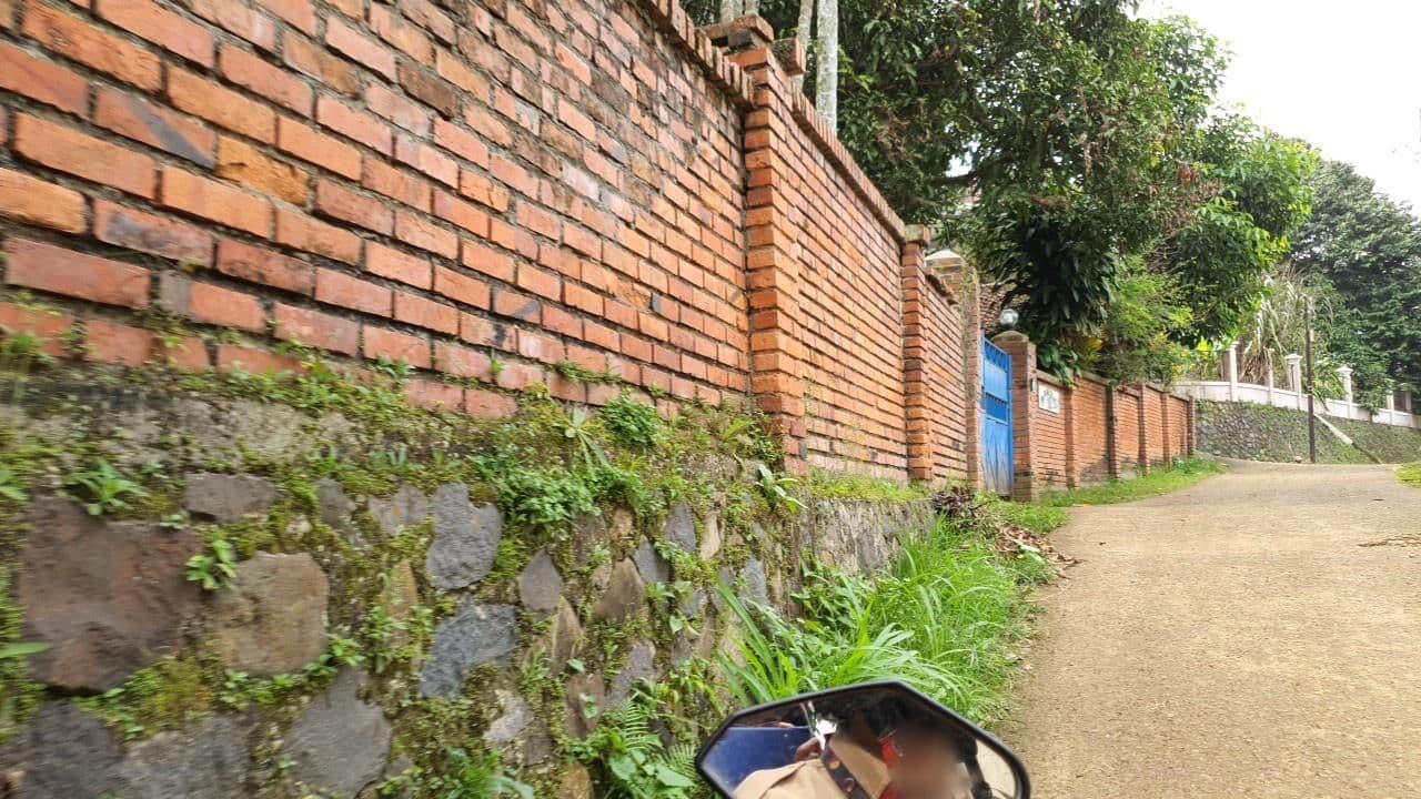 Street view near Villa Rumah kita, Caringin — © smaart (CC BY-SA · Mapillary)