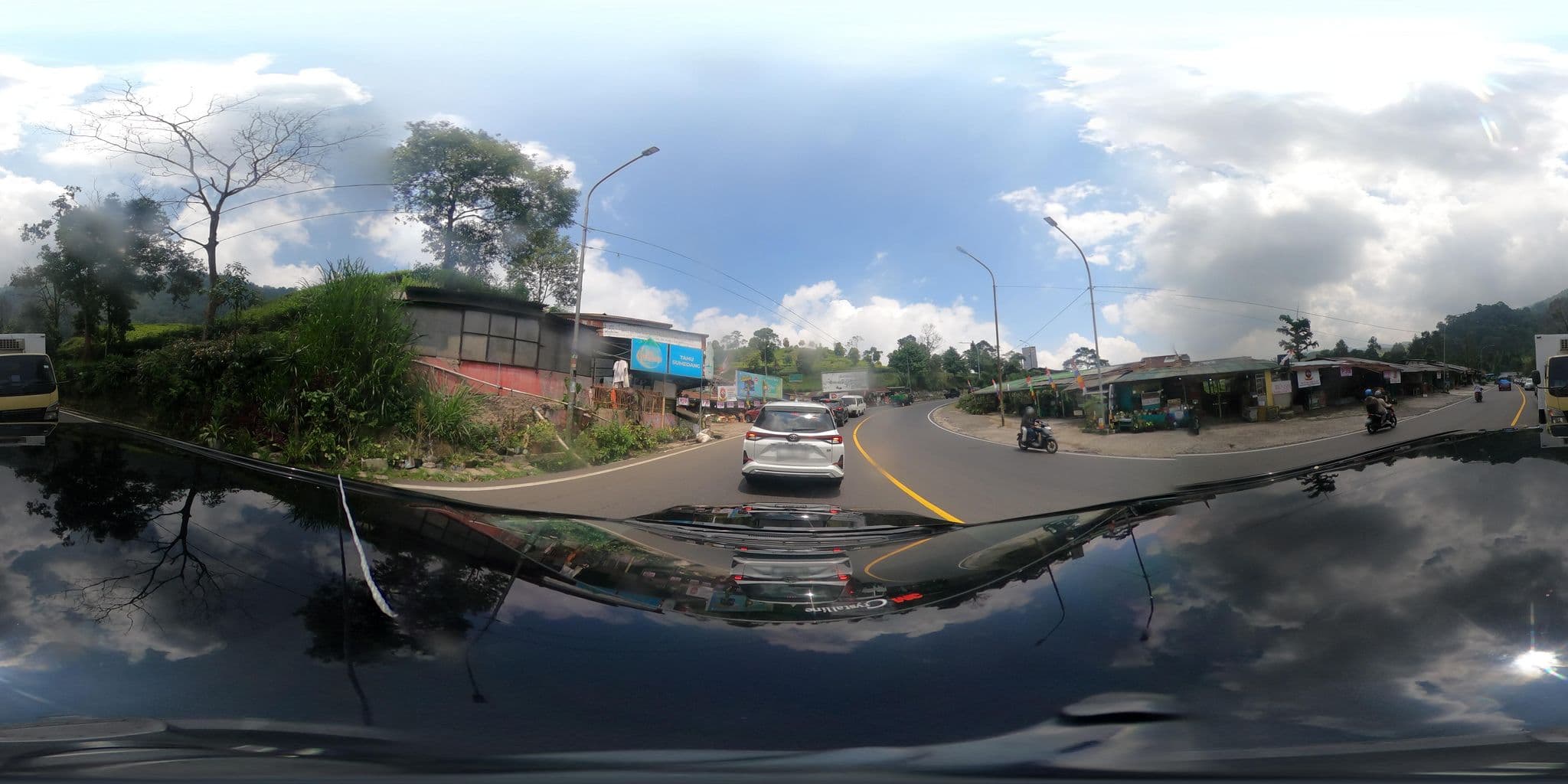 Street view near Taman wisata alam telaga warna, Caringin — © rgtm_ryuiki (CC BY-SA · Mapillary)