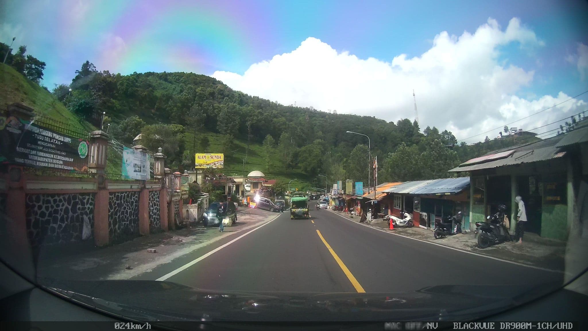 Street view near Grand Jatra Hotel Pekanbaru, Caringin — © kaart_2 (CC BY-SA · Mapillary)
