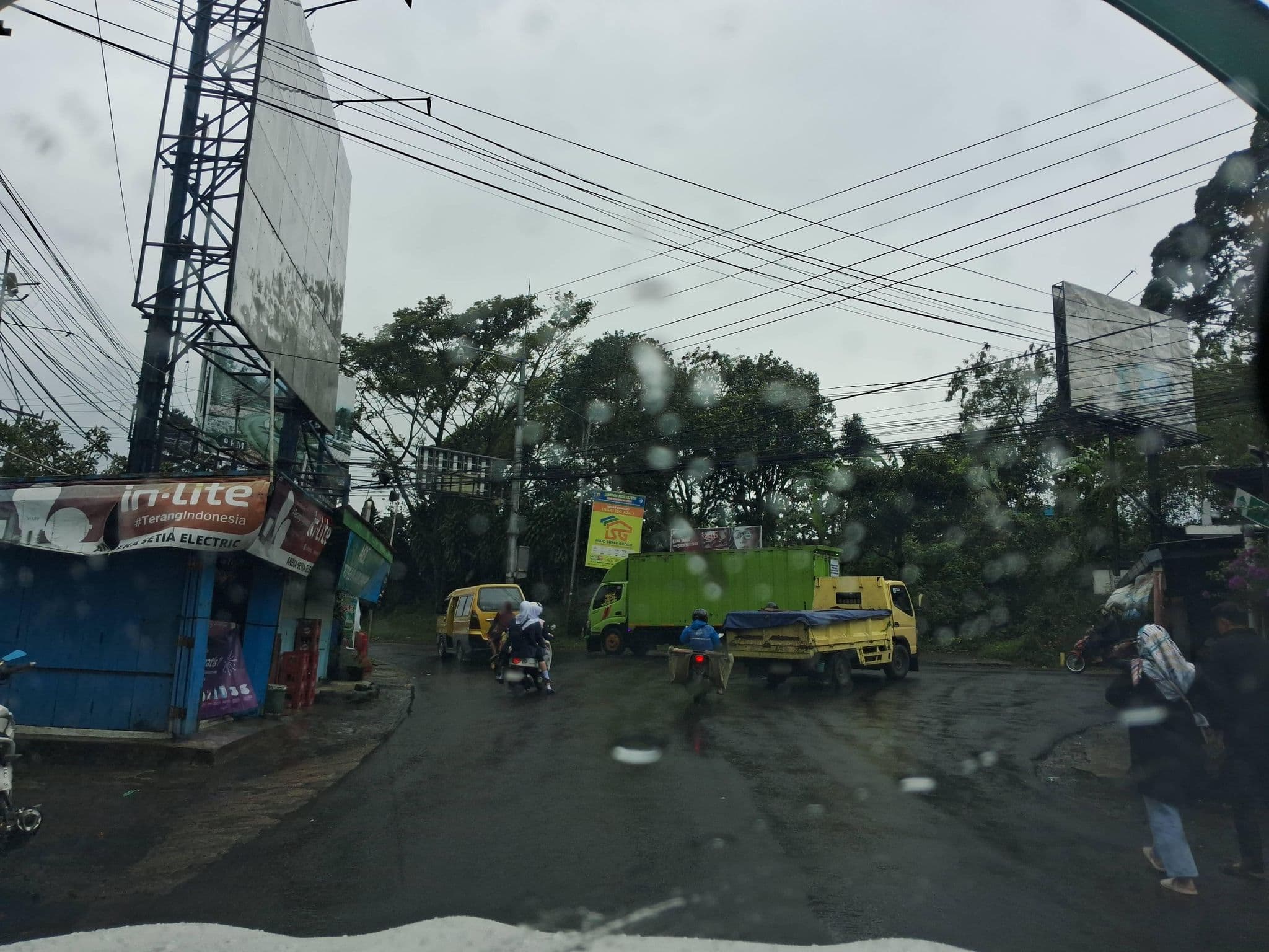 Street view near Villa Renata, Cianjur — © Kaart_Local (CC BY-SA · Mapillary)