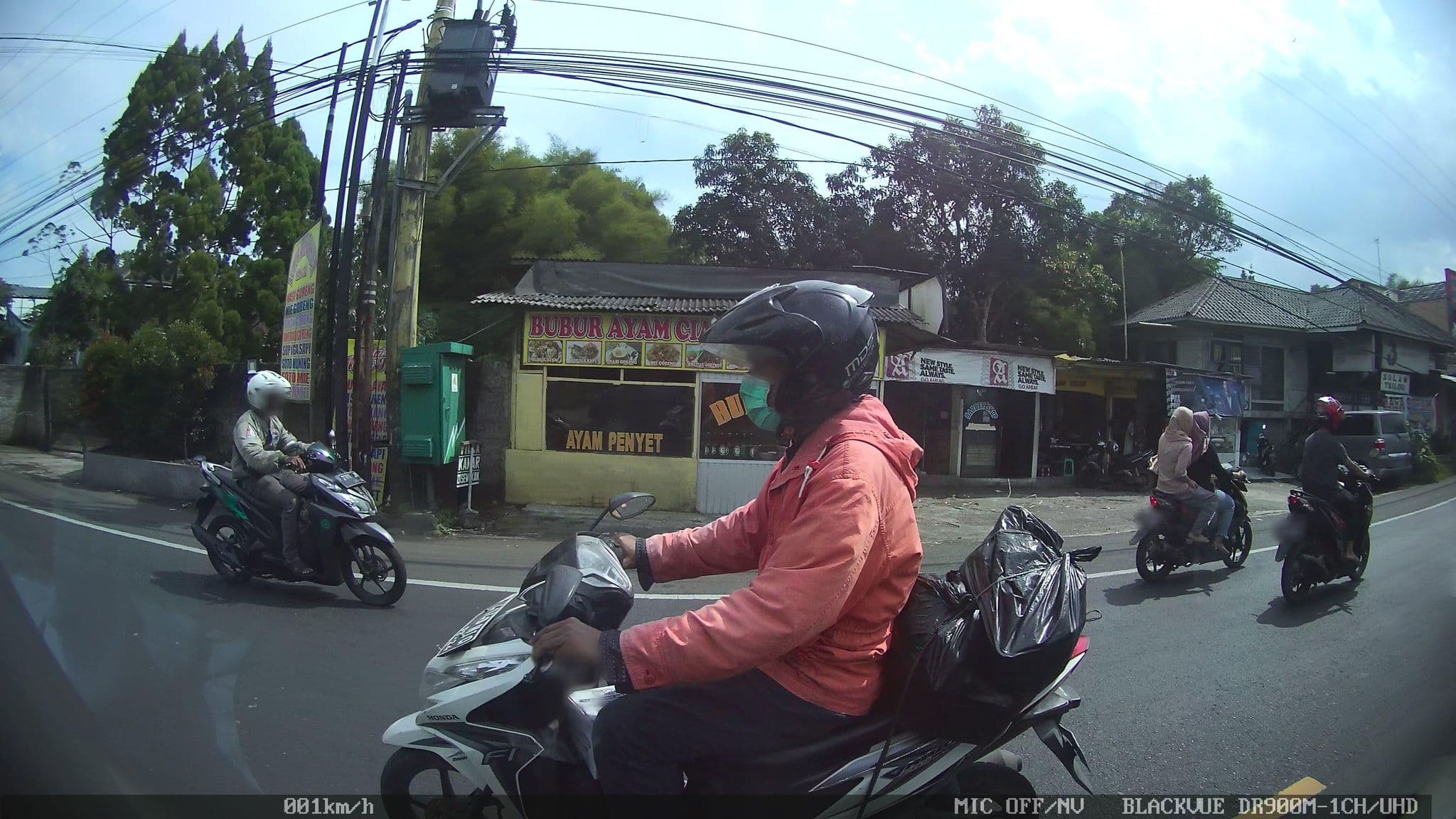 Street view near Villa Arwana Safari, Caringin — © kaart_2 (CC BY-SA · Mapillary)