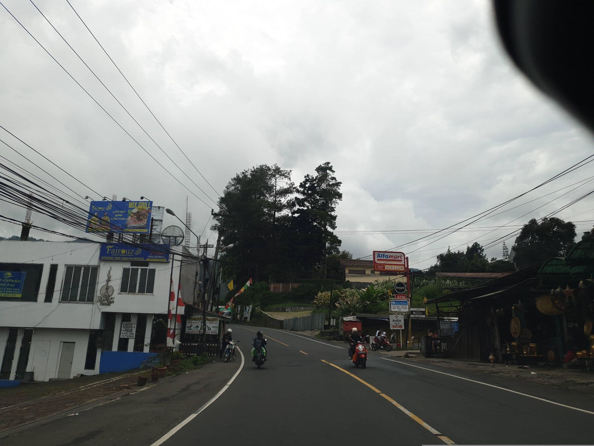 Street view near Villa Pelni, Caringin — © Kaart_Local (CC BY-SA · Mapillary)