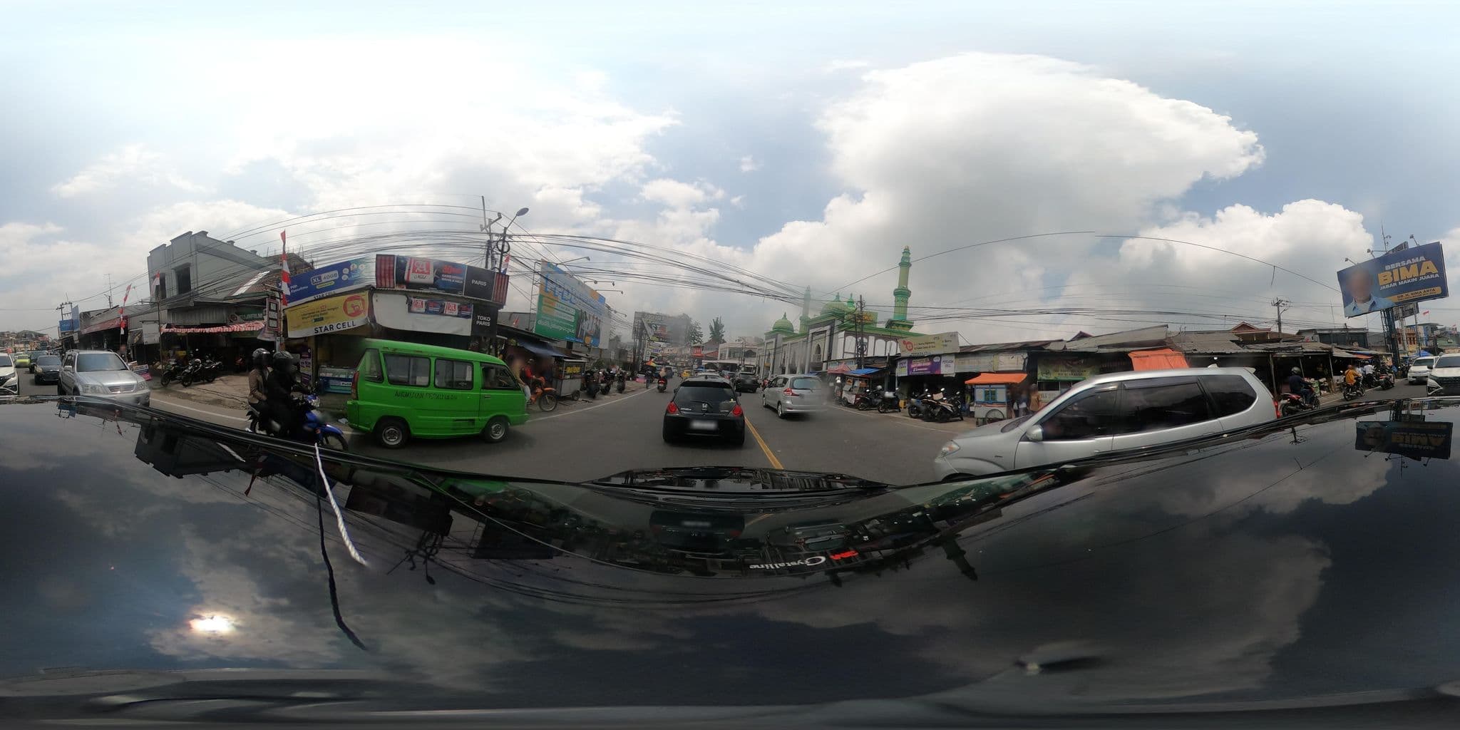 Street view near Hotel Rudian, Caringin — © rgtm_ryuiki (CC BY-SA · Mapillary)