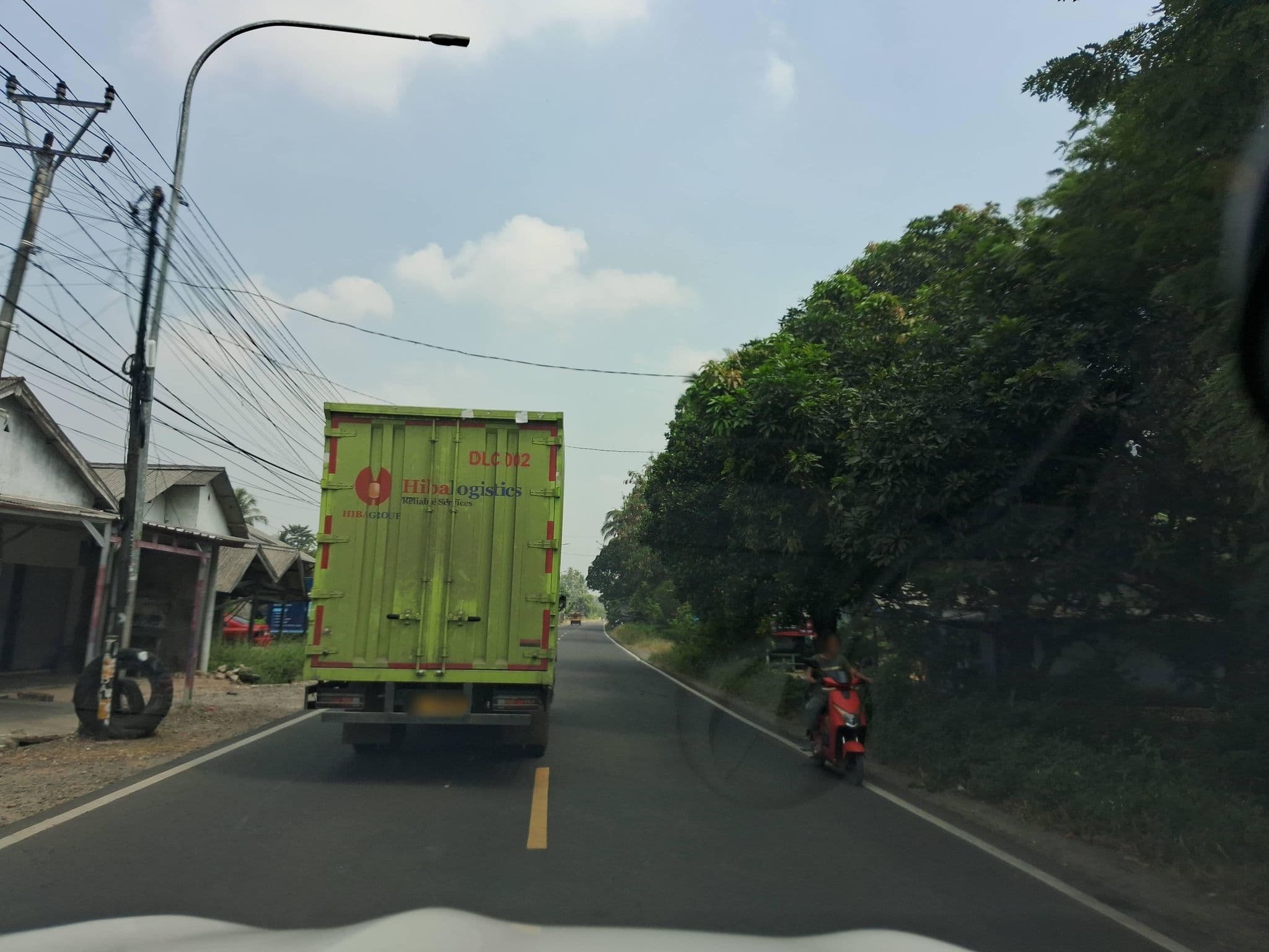 Street view near Bale bale Restaurant ( Tanjung Lesung Resort , Banten), Labuan — © Kaart_Local (CC BY-SA · Mapillary)