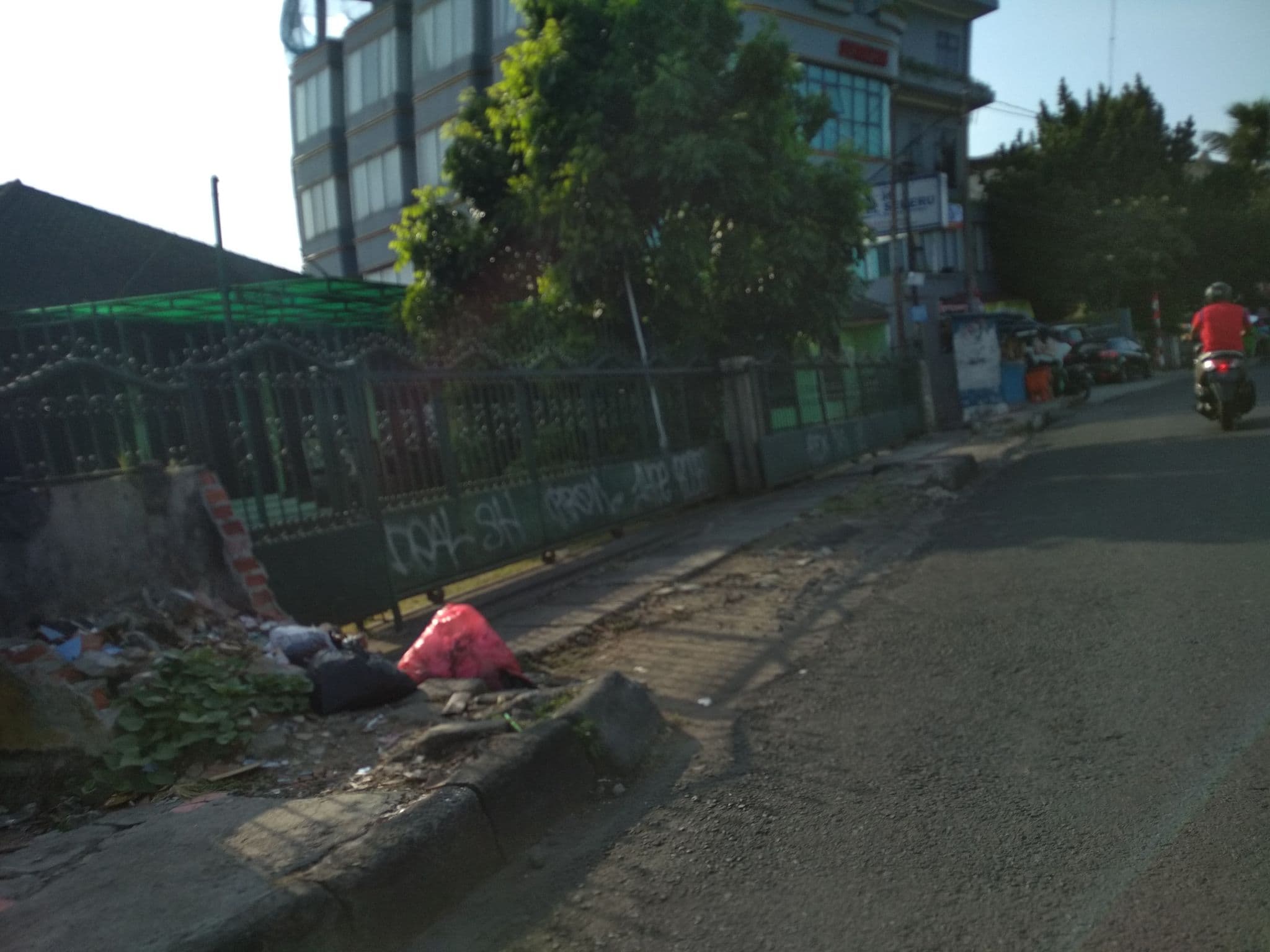 Street view near Hotel Semeru, Bogor — © anas_nasrullah (CC BY-SA · Mapillary)