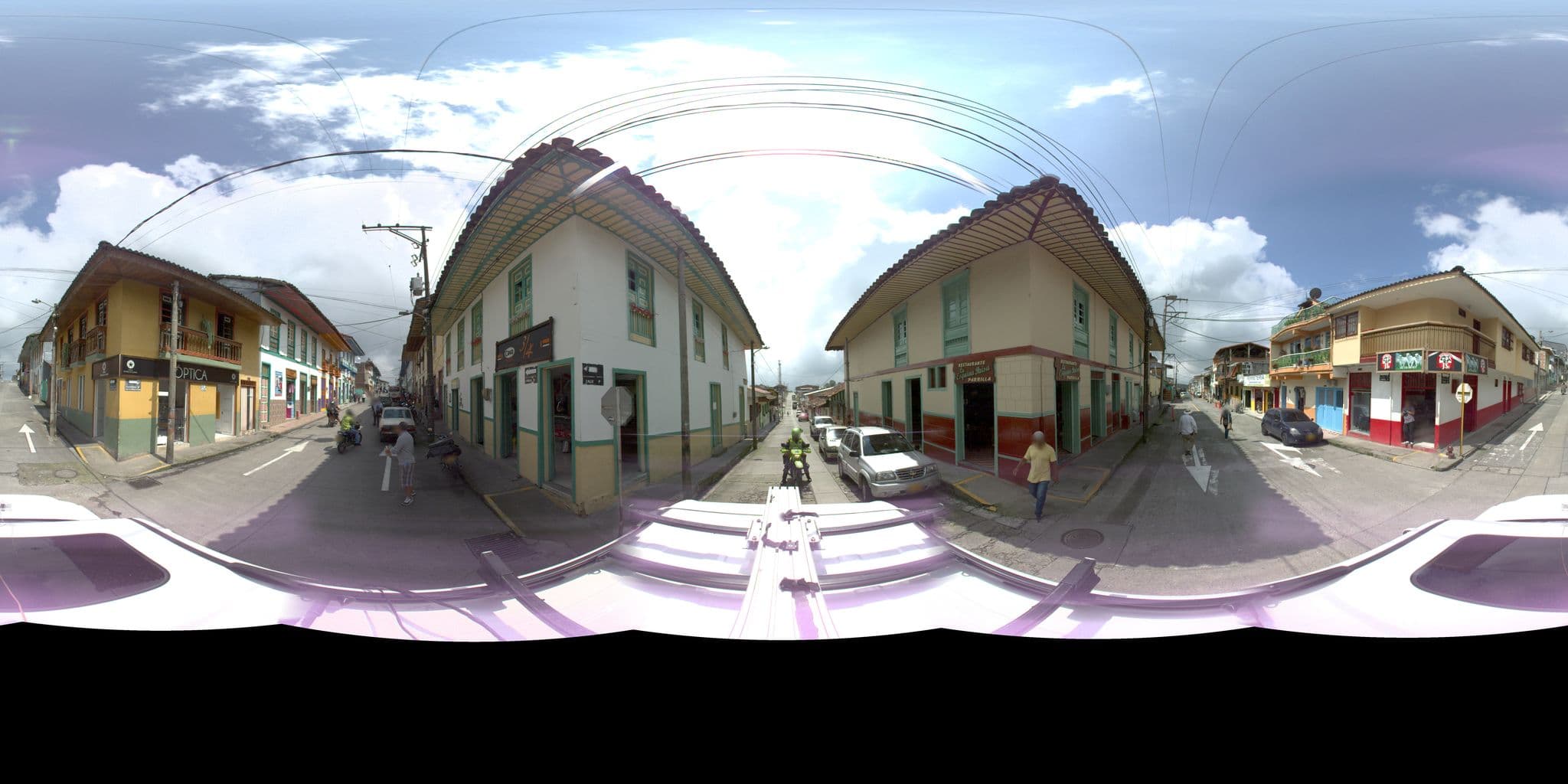 Street view near Casa Colonial Filandia, Filandia — © sarahantos (CC BY-SA · Mapillary)
