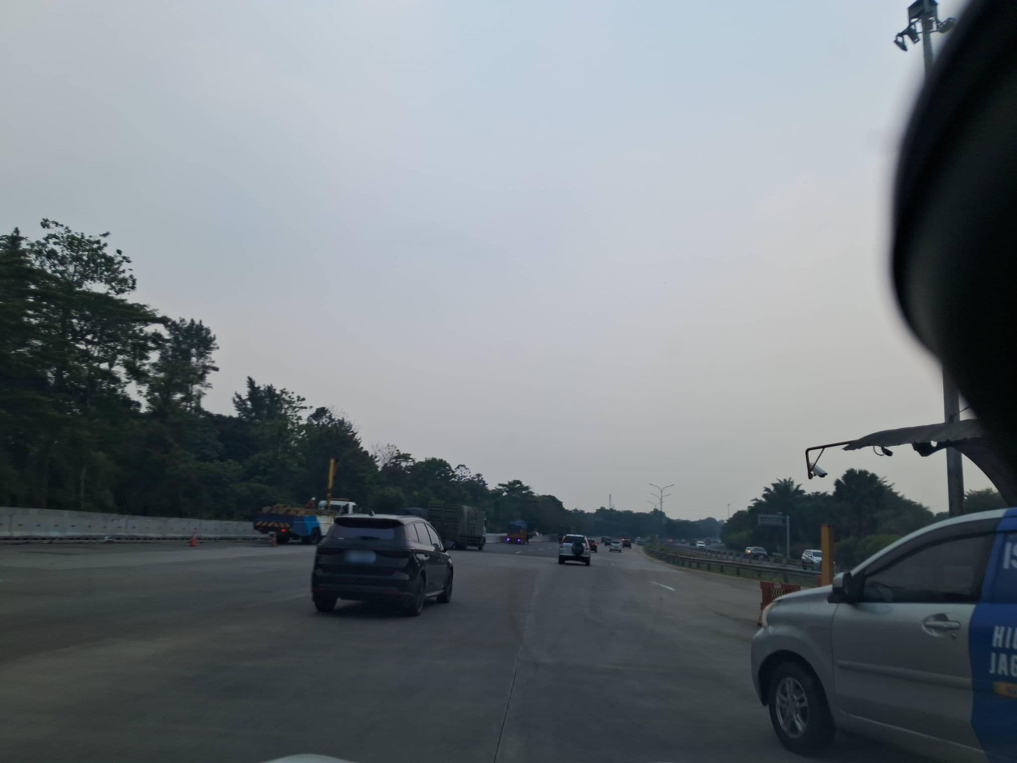 Street view near Konengsari hotel cipanas, Bogor — © Kaart_Local (CC BY-SA · Mapillary)