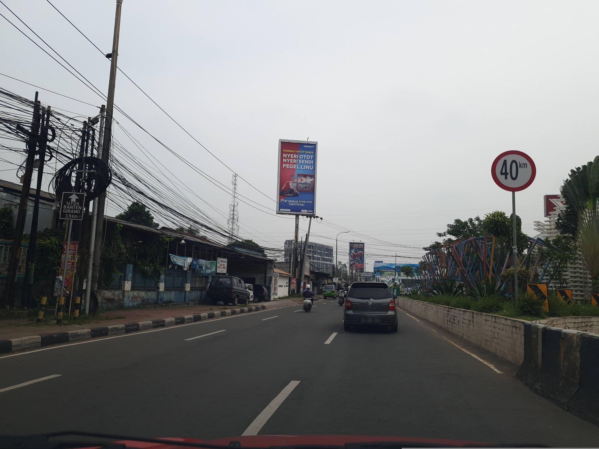 Street view near Wisma Merlyn, Serang — © Kaart_Local (CC BY-SA · Mapillary)
