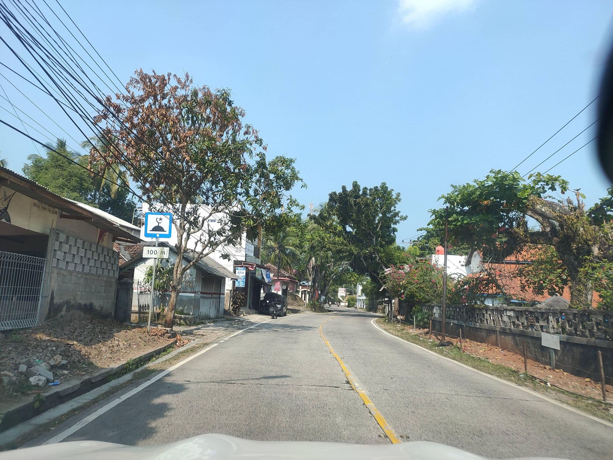 Street view near Tepi Pantai Hawaii Resort, Labuan — © Kaart_Local (CC BY-SA · Mapillary)