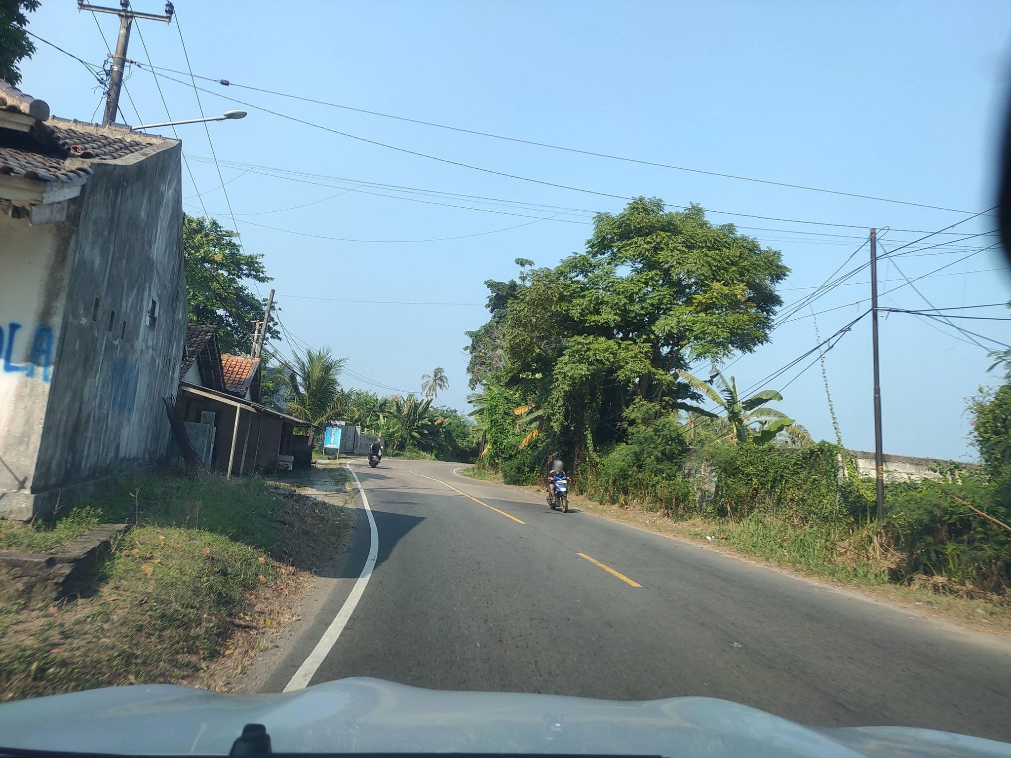 Street view near Pondok Club Bahari, Labuan — © Kaart_Local (CC BY-SA · Mapillary)