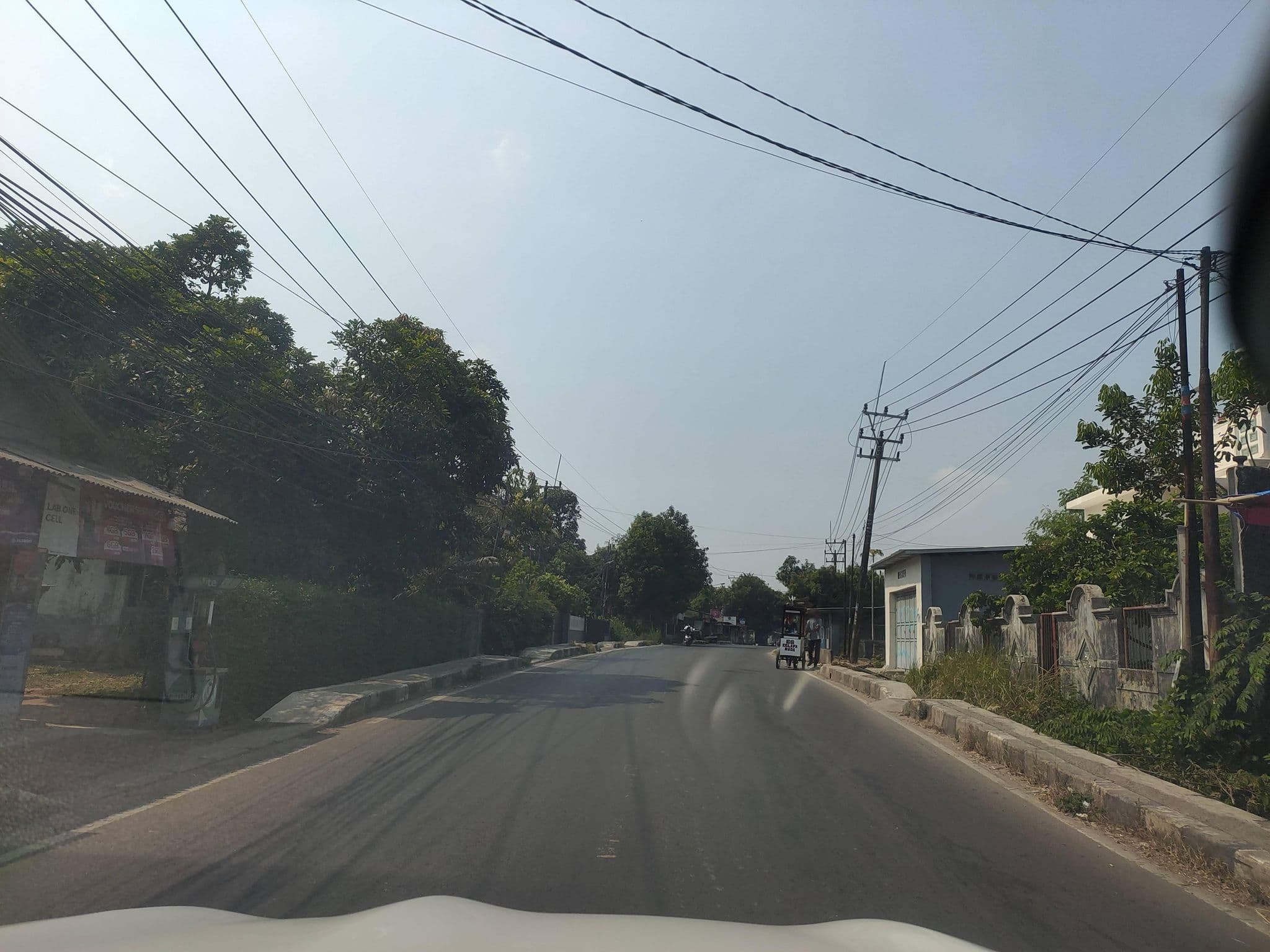 Street view near Meeting Room Nuansa Bali Hotel, Labuan — © Kaart_Local (CC BY-SA · Mapillary)
