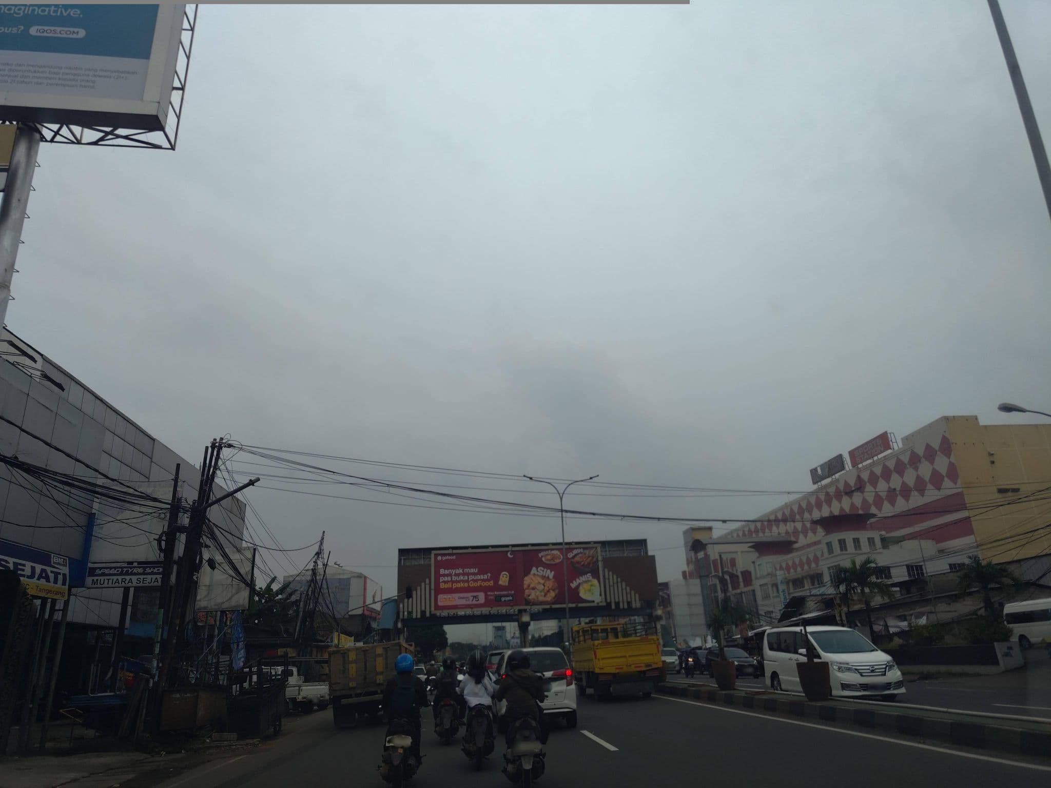 Street view near Best western serpong, Serpong — © FotoPeta (CC BY-SA · Mapillary)
