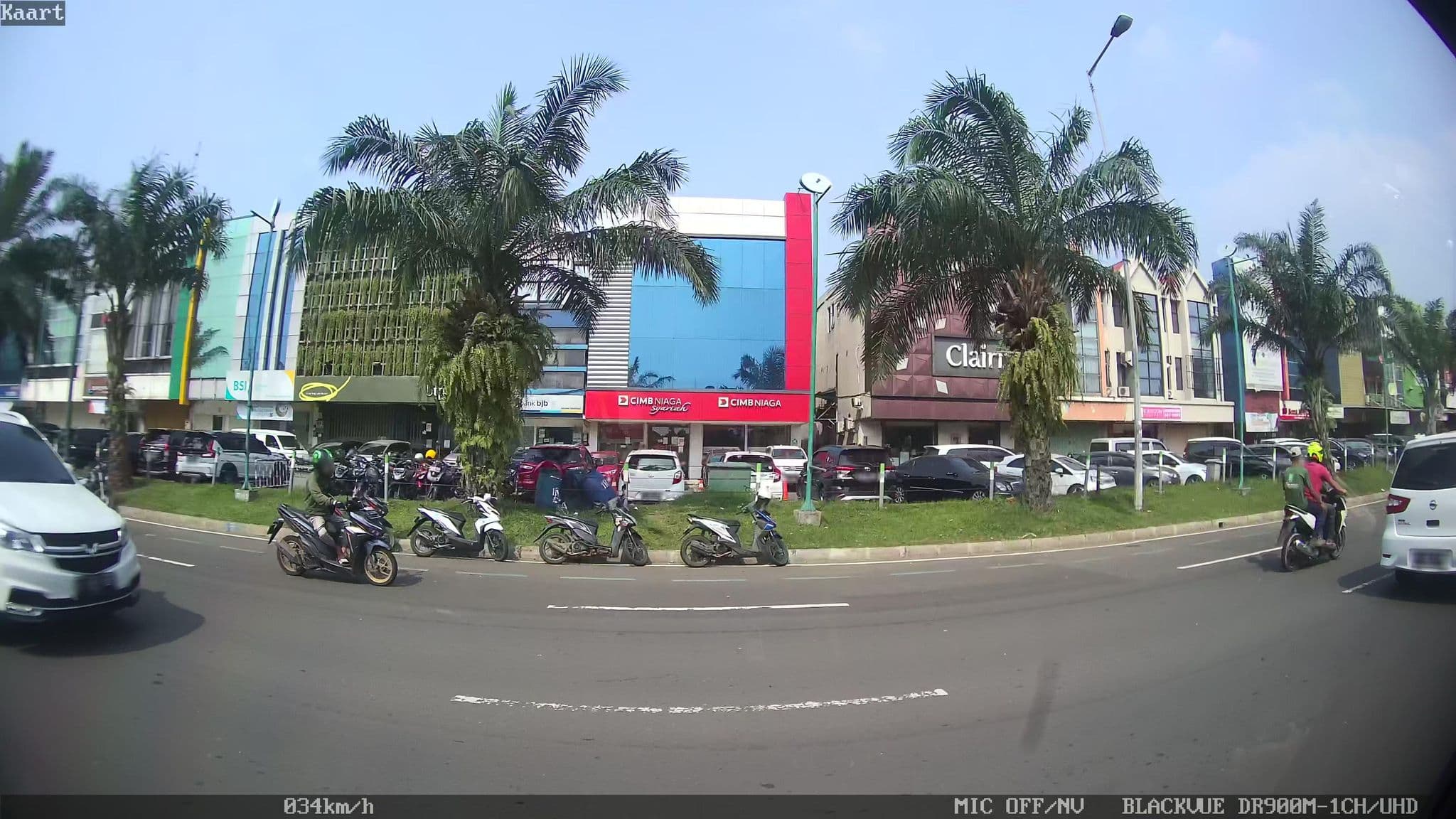 Street view near Samudra Beach Hotel, Tangerang — © kaart_2 (CC BY-SA · Mapillary)
