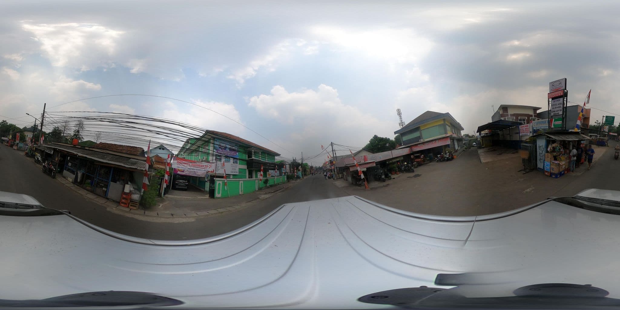 Street view near the evitel hotel cibitung, South Tangerang — © kaart5 (CC BY-SA · Mapillary)