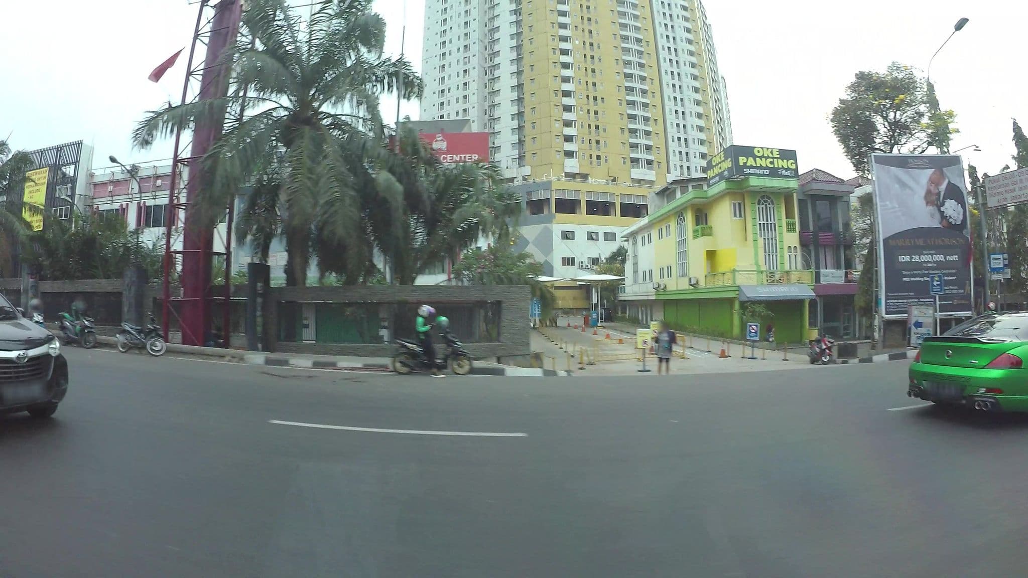 Street view near GW Hotel, Tangerang — © kaart_3 (CC BY-SA · Mapillary)
