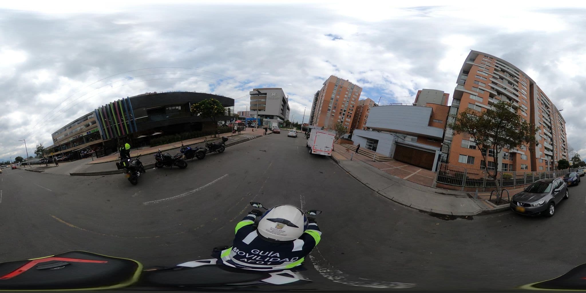 Street view near Conjunto residencial La Pradera, Kennedy — © rbolivar (CC BY-SA · Mapillary)