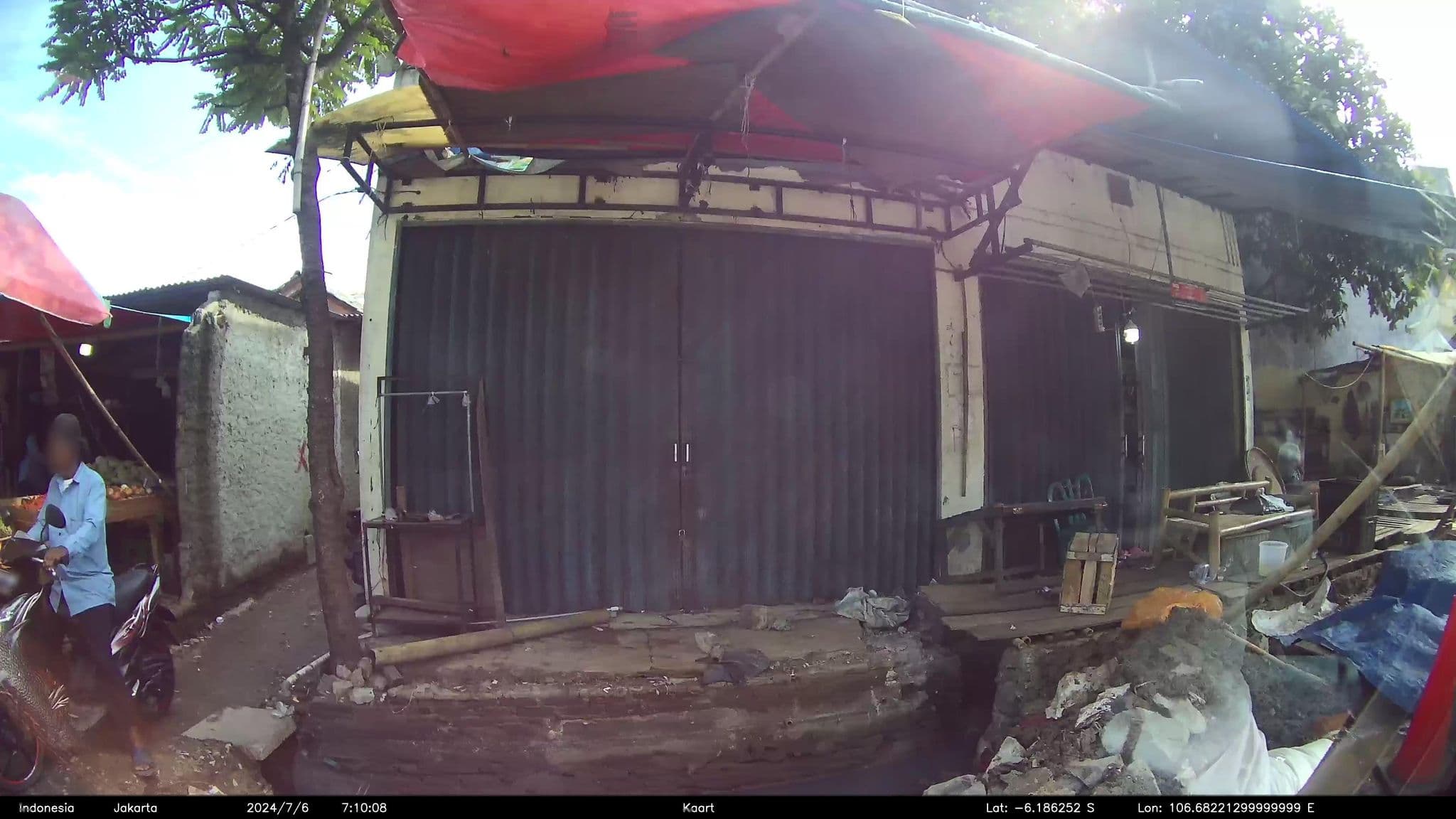 Street view near Daarul Qur'an International Boarding School, Tangerang — © kaart_1 (CC BY-SA · Mapillary)