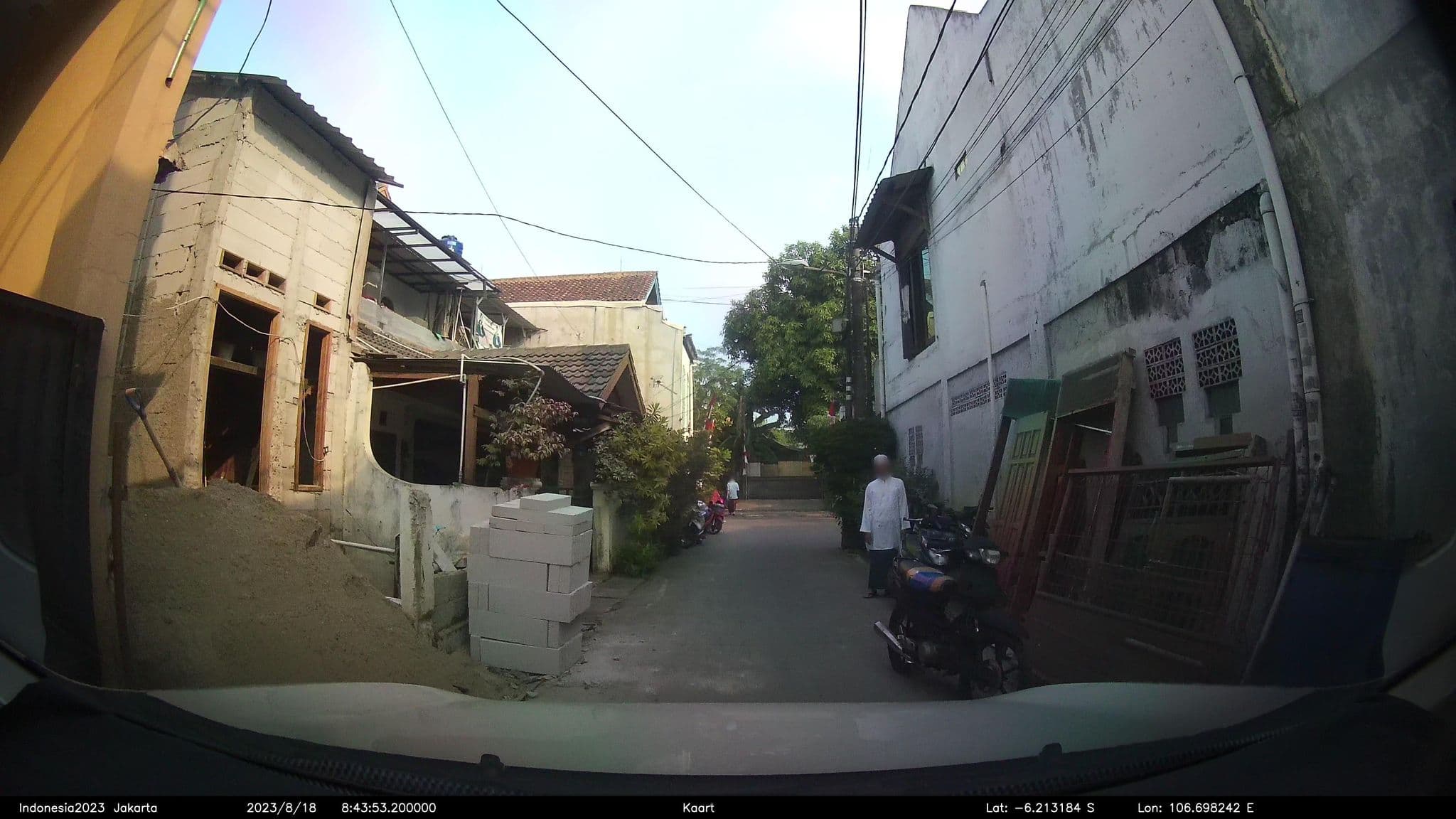 Street view near Ly. C - Room's, Ciputat — © kaart5 (CC BY-SA · Mapillary)