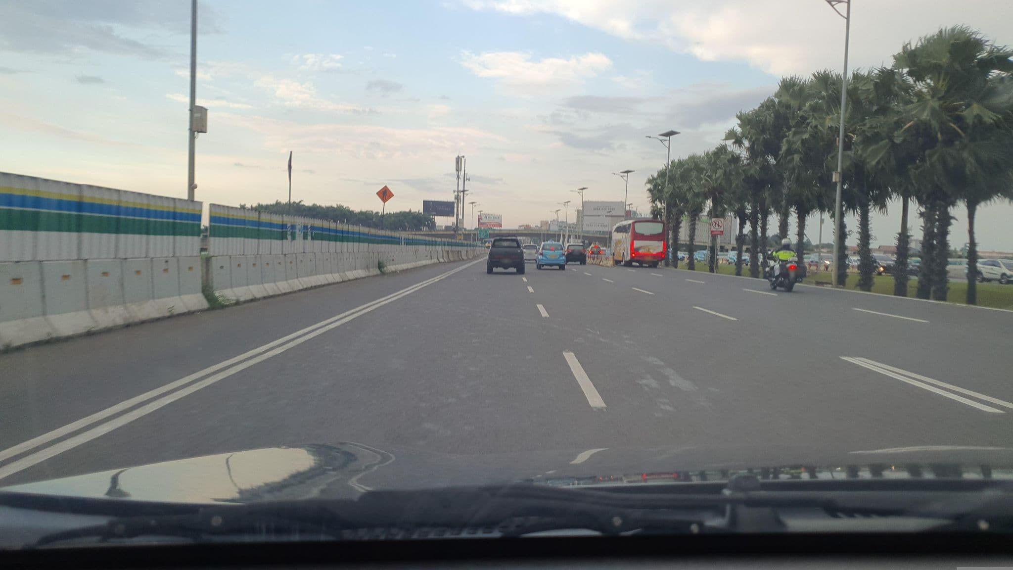 Street view near Amaris, Teluknaga — © FotoPeta (CC BY-SA · Mapillary)