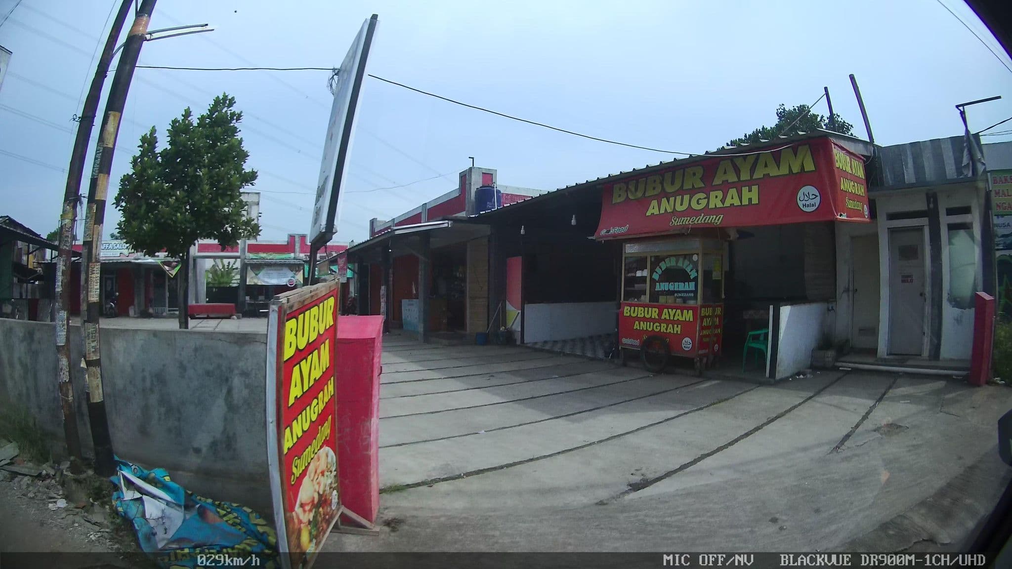 Street view near My sweet bed, Pamulang — © kaart_2 (CC BY-SA · Mapillary)
