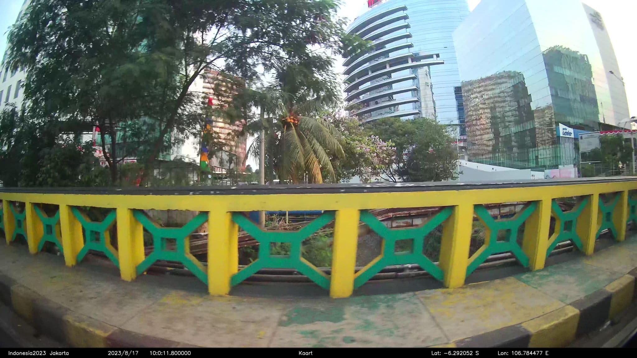 Street view near Zuri express hotel, South Tangerang — © kaart_2 (CC BY-SA · Mapillary)
