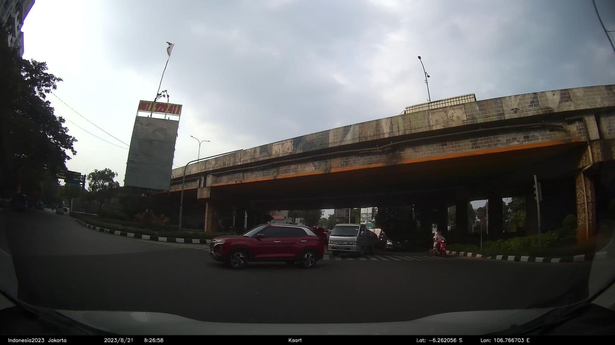 Street view near Bukit Randu Hotel, South Tangerang — © kaart_2 (CC BY-SA · Mapillary)