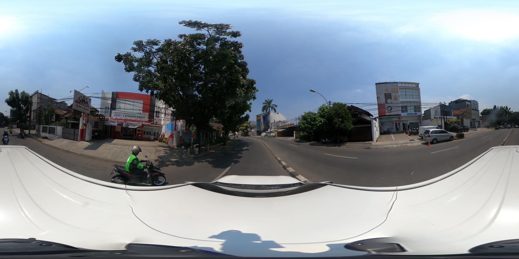 Street view near Hotel OrTu Indah, South Tangerang — © kaart_2 (CC BY-SA · Mapillary)
