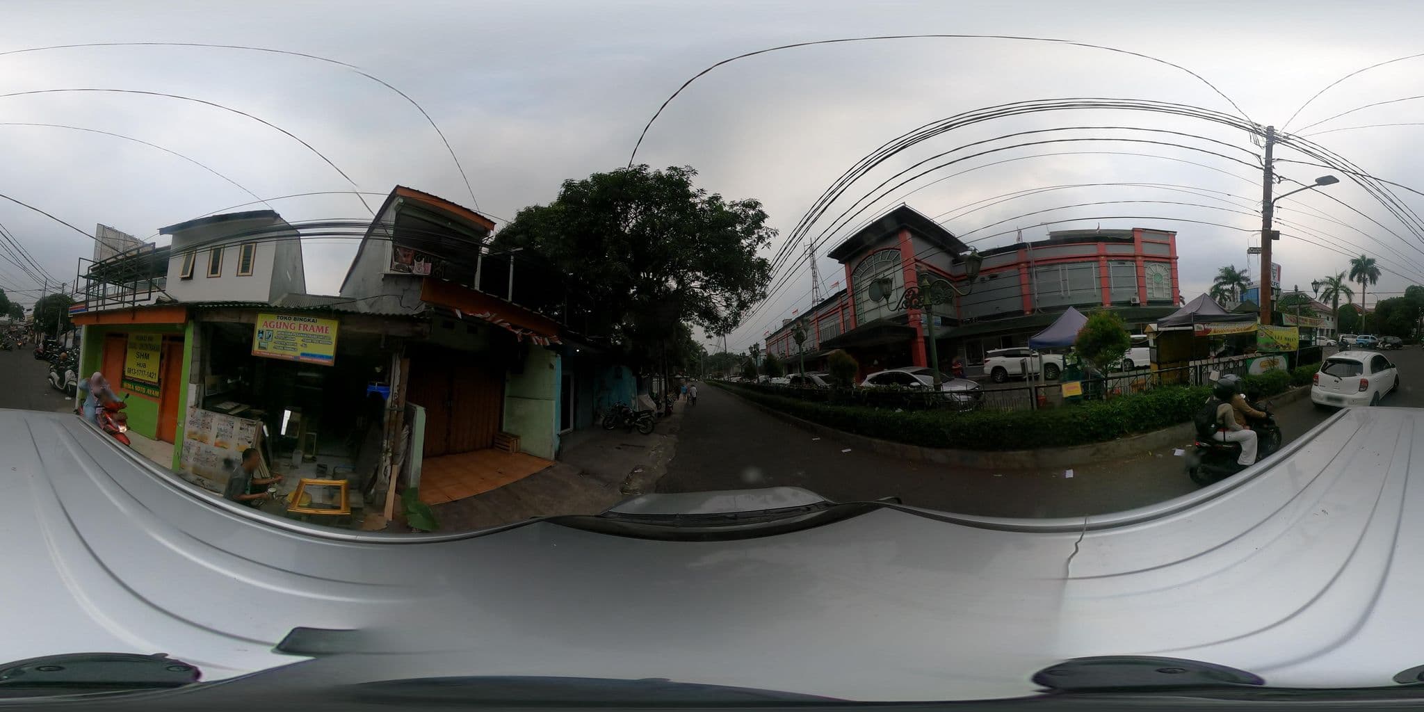 Street view near Quest Hotel (Aston), South Tangerang — © kaart_2 (CC BY-SA · Mapillary)