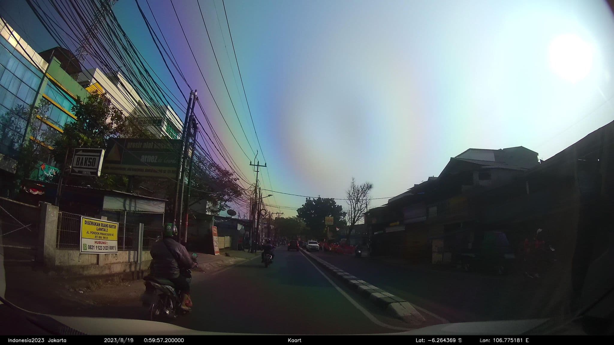 Street view near Wisma Abdi, South Tangerang — © kaart5 (CC BY-SA · Mapillary)